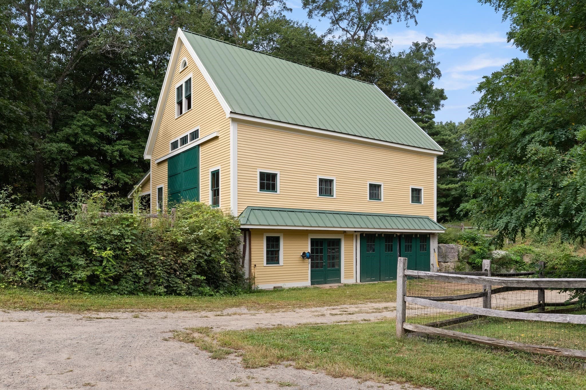 Single Family Residence at 19-21 Downfall Rd, Newbury MA 01922, Newbury, photo 2 of 42