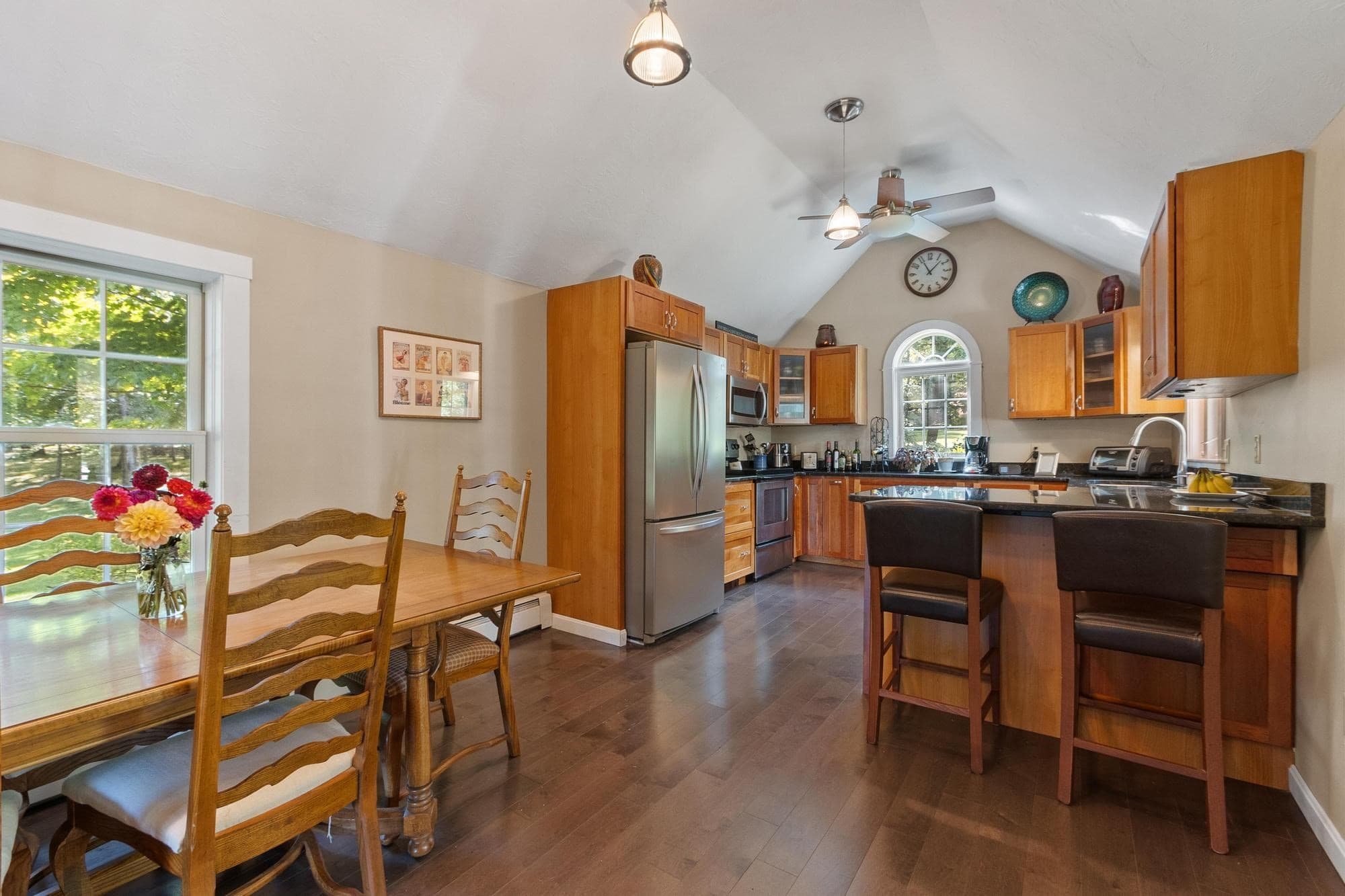 Single Family Residence at 163 Rowley Hill Rd, Sterling MA 01564, Sterling, photo 6 of 41