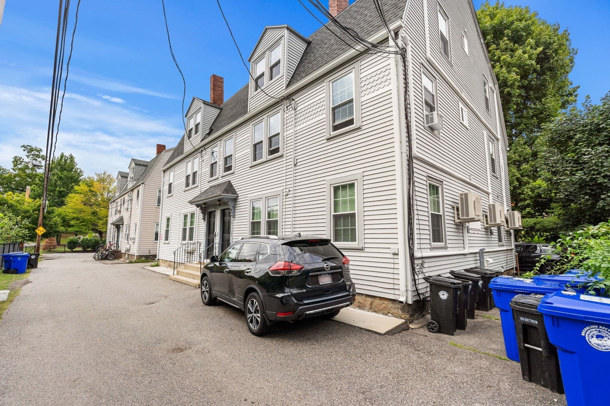 3 High Street Pl, Brookline MA 02445