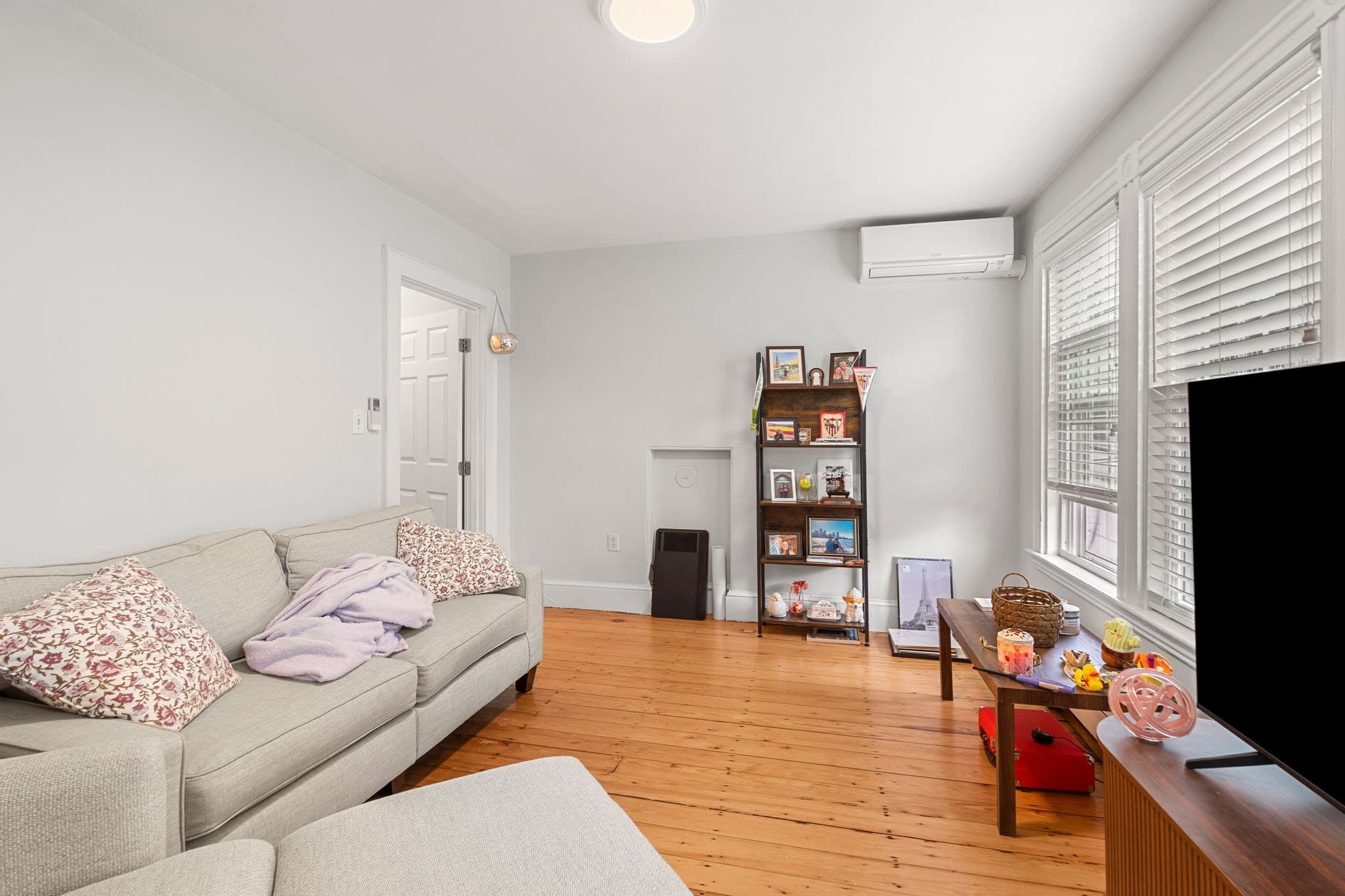 3 Family at 3 High Street Pl, Brookline MA 02445, Brookline, photo 34 of 41