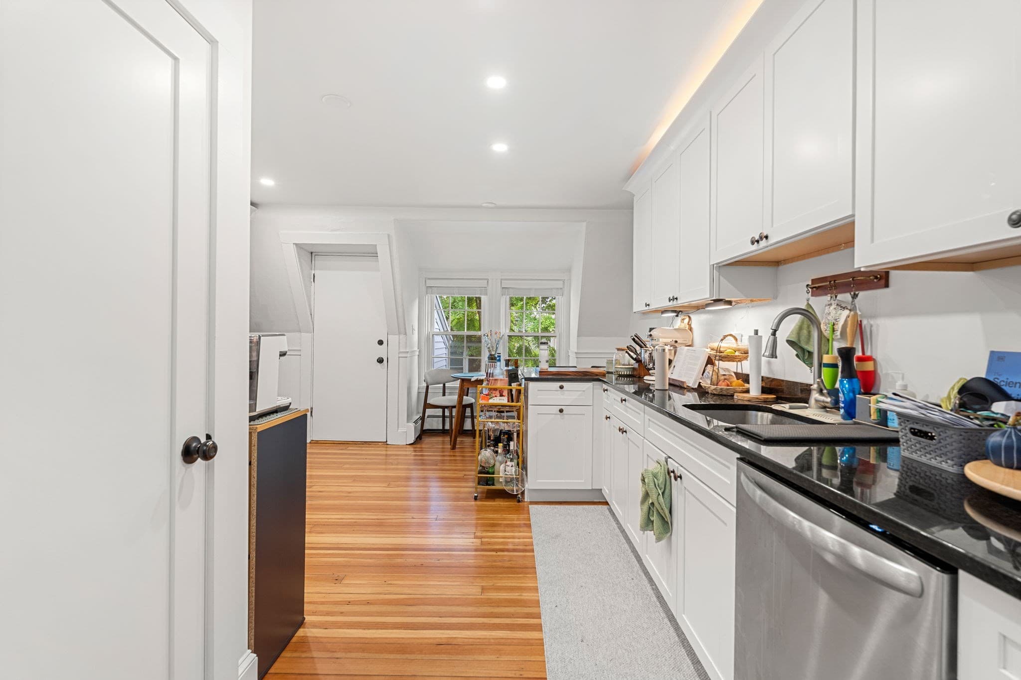 3 Family at 3 High Street Pl, Brookline MA 02445, Brookline, photo 18 of 41