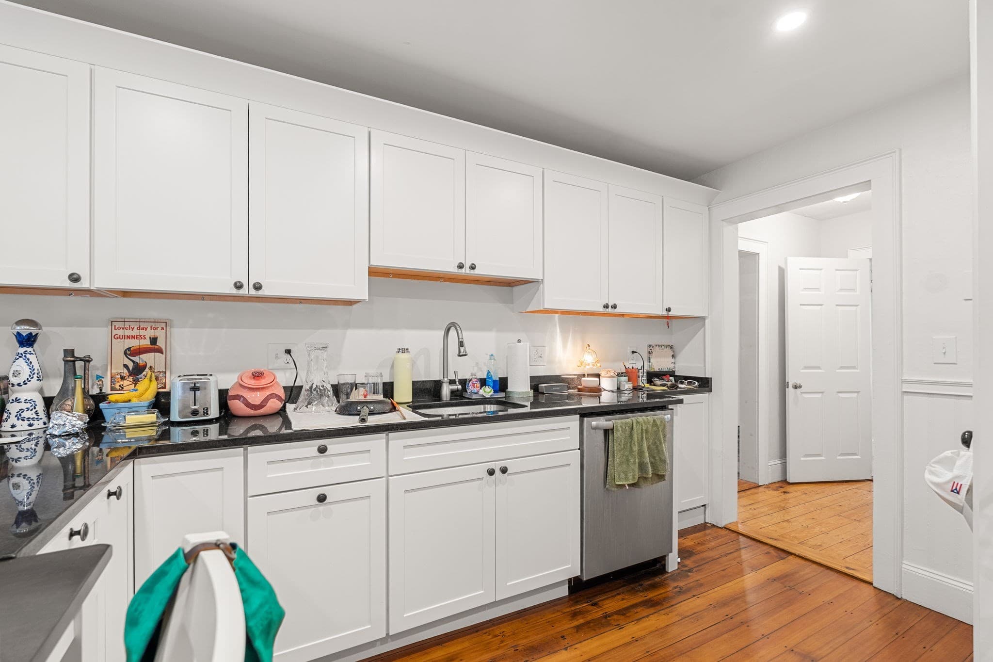 3 Family at 3 High Street Pl, Brookline MA 02445, Brookline, photo 31 of 41