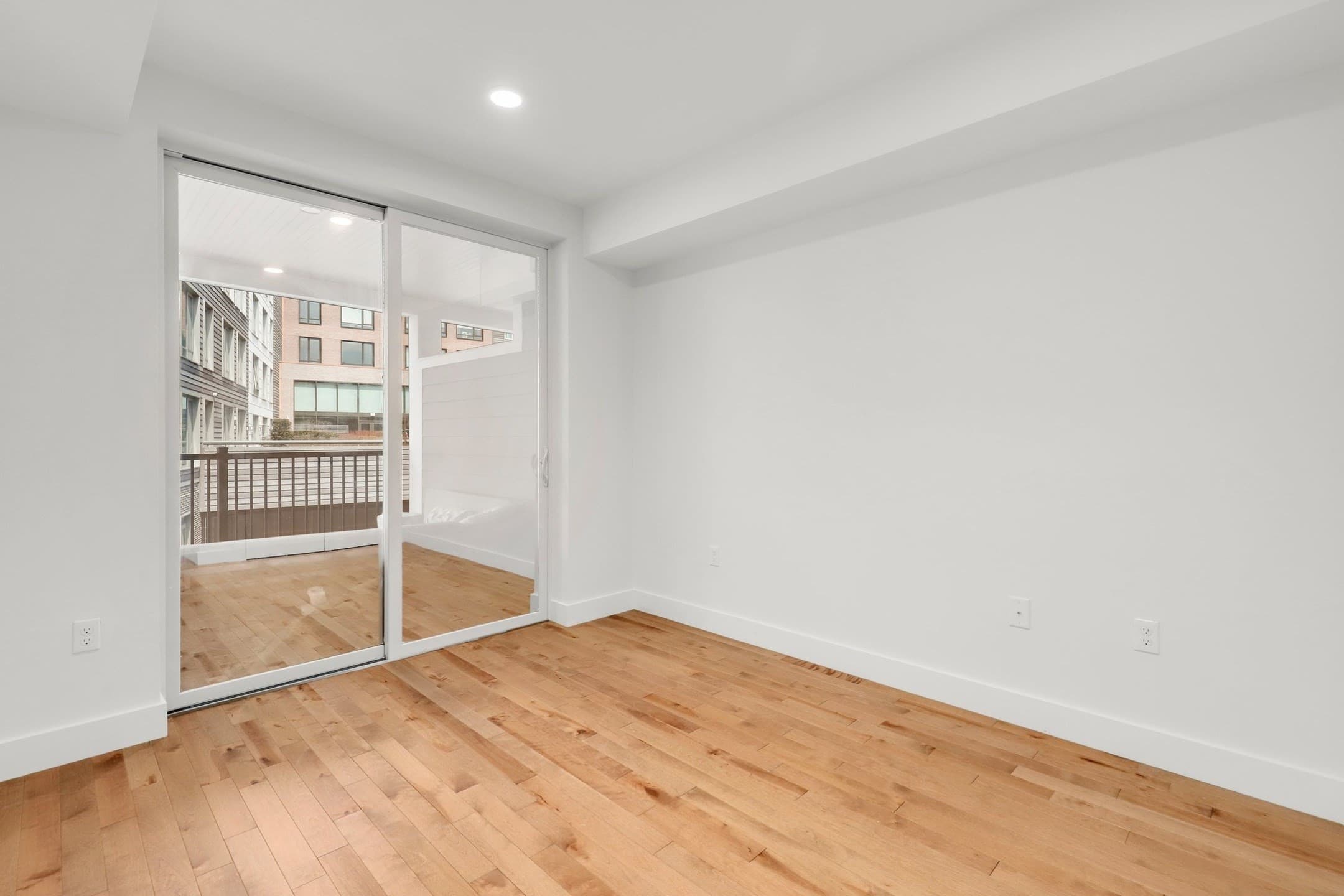 Condominium at 50 Hichborn St # 310, Boston MA 02135, photo 13 of 32
