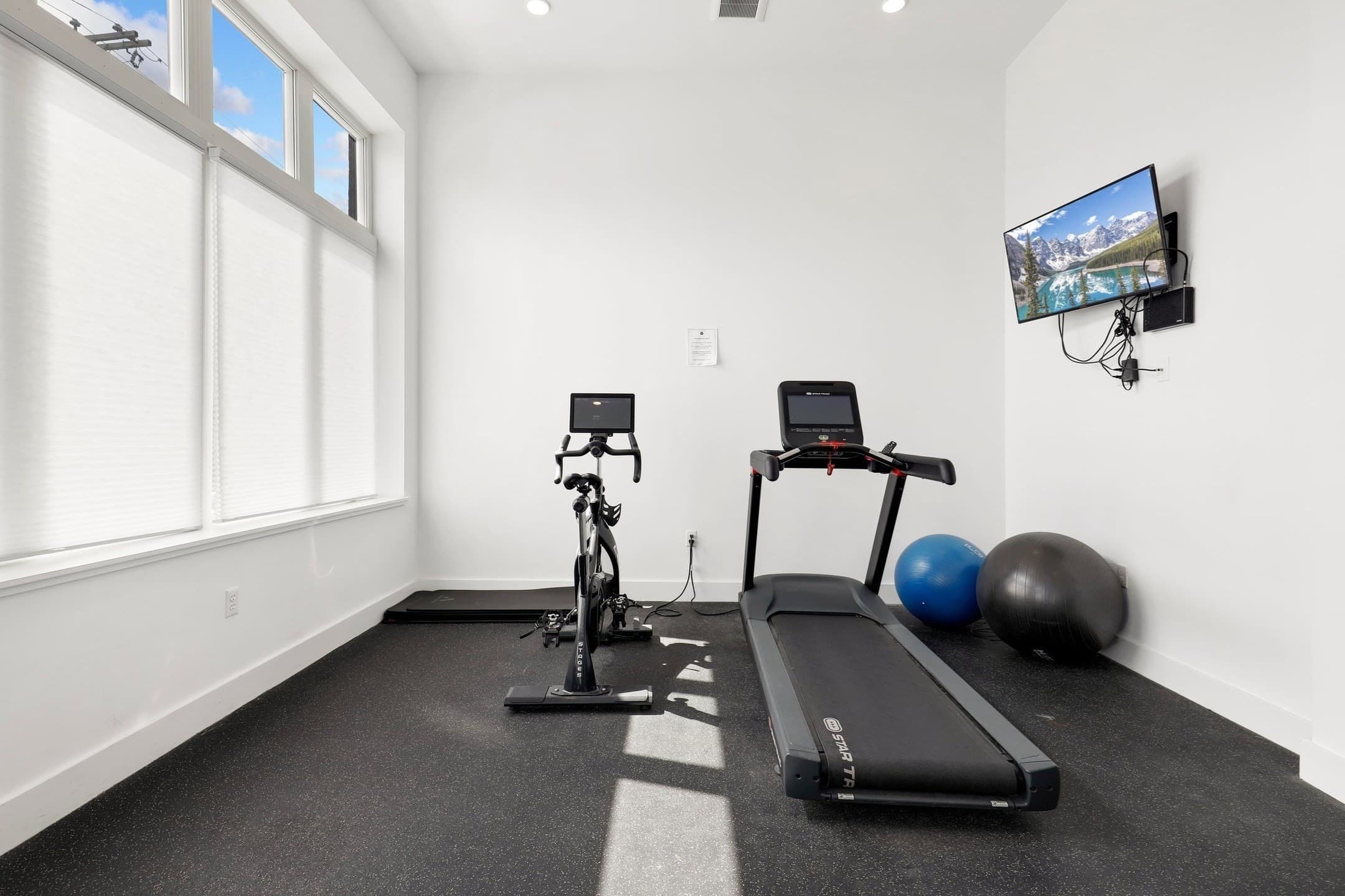 Condominium at 50 Hichborn St # 310, Boston MA 02135, photo 22 of 32