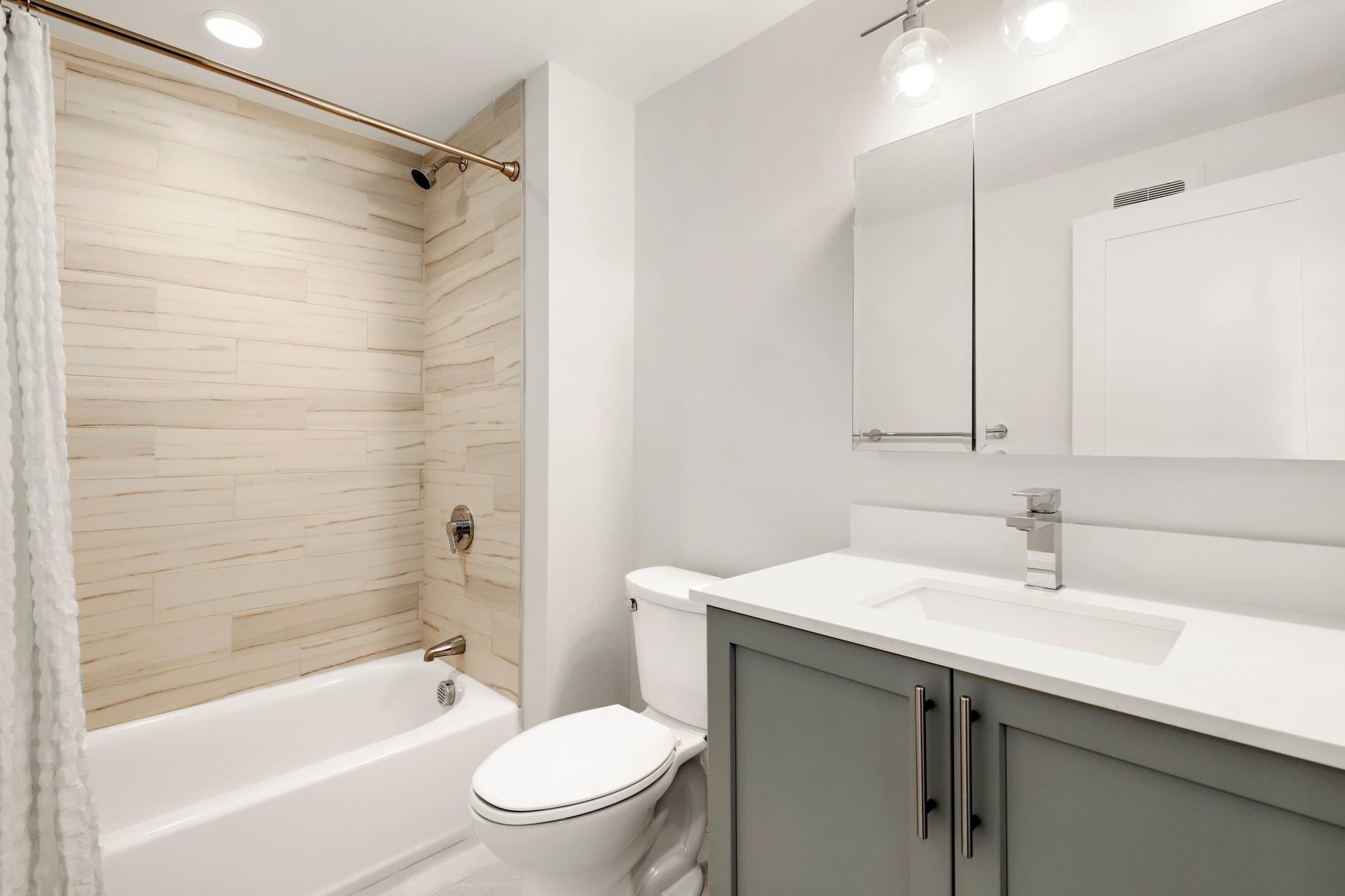 Condominium at 50 Hichborn St # 310, Boston MA 02135, photo 14 of 32