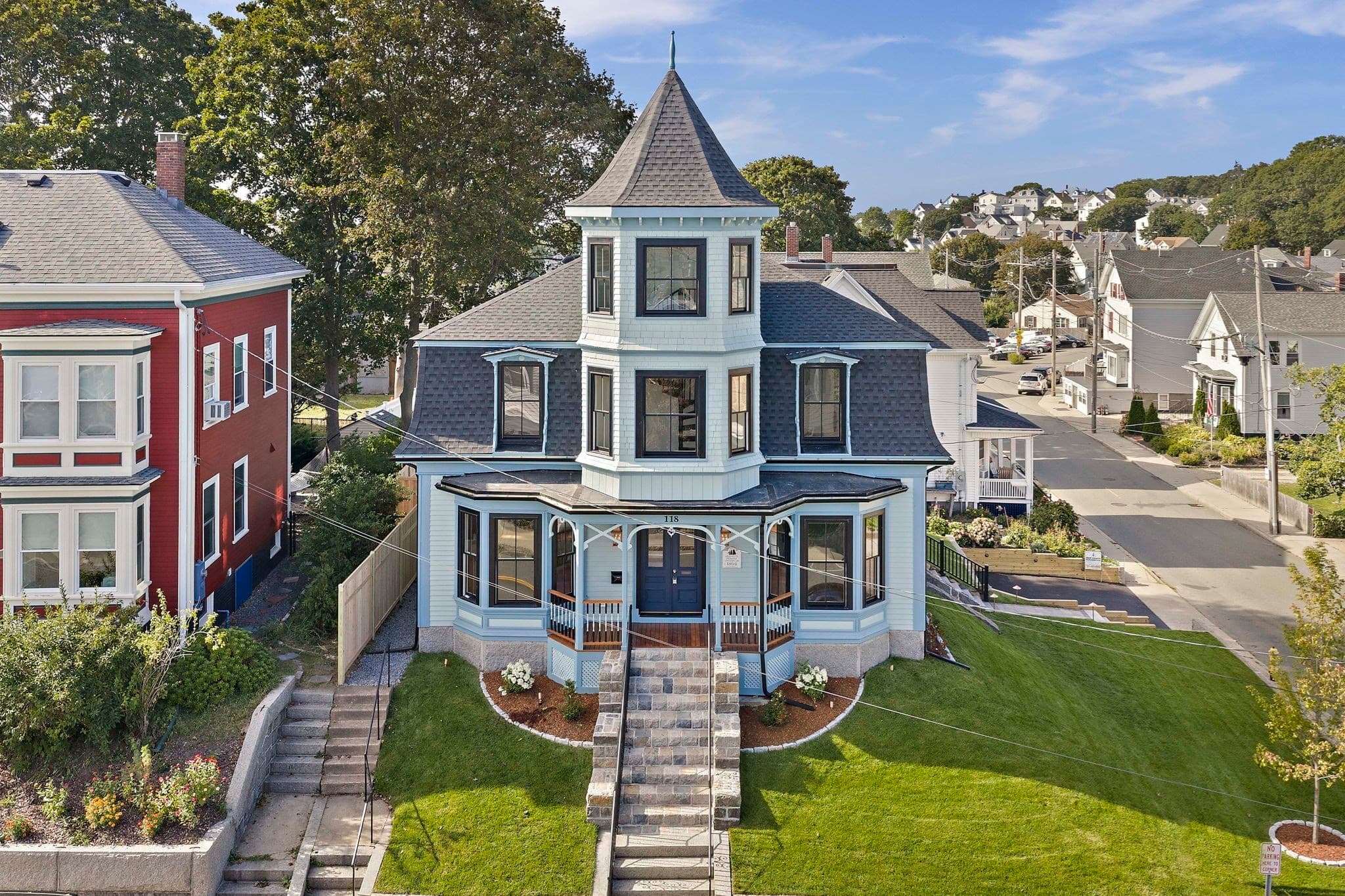 118 Prospect St, Gloucester MA 01930