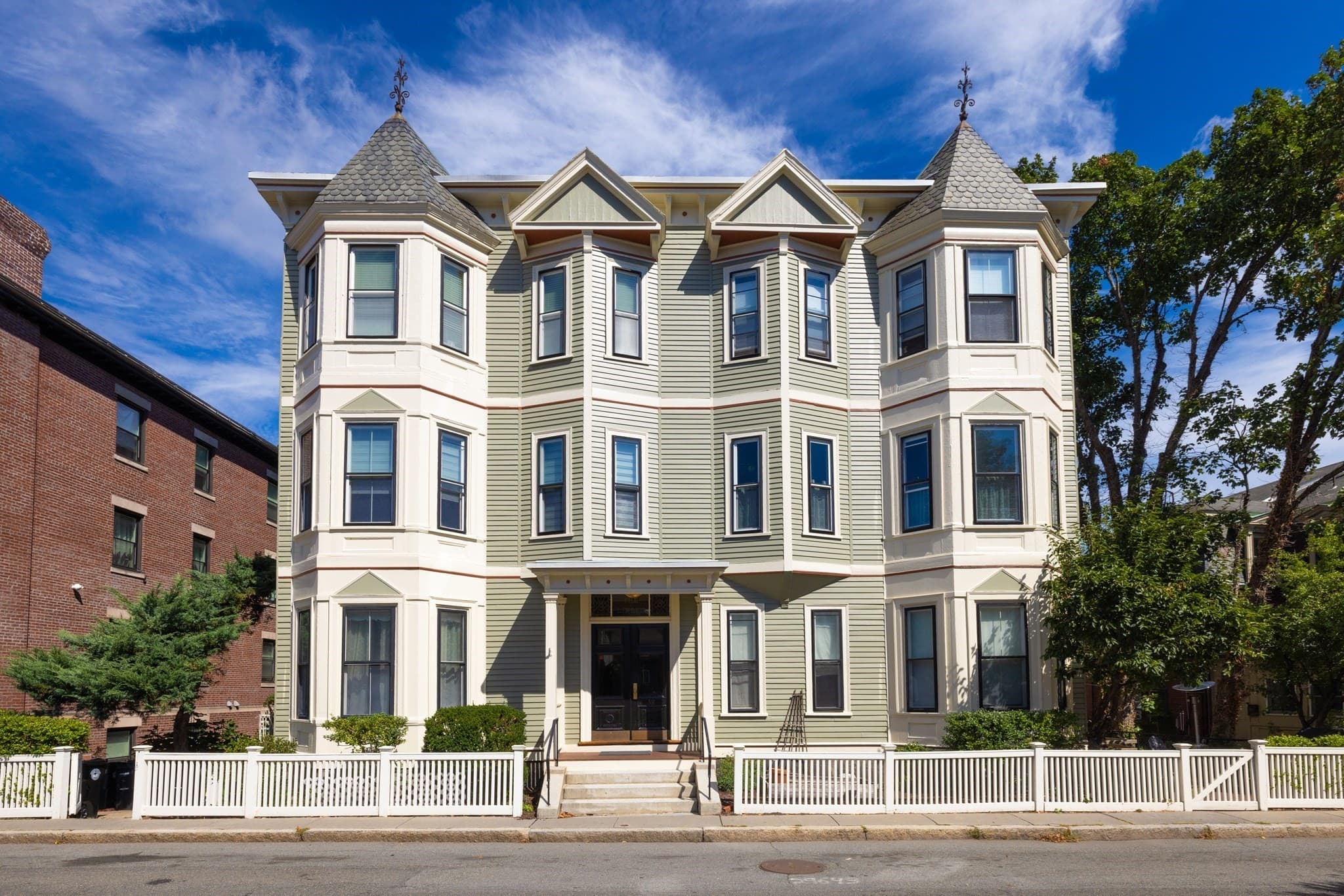 Condominium at 38 Linden St # 4, Brookline MA 02445, Brookline, photo 13 of 13