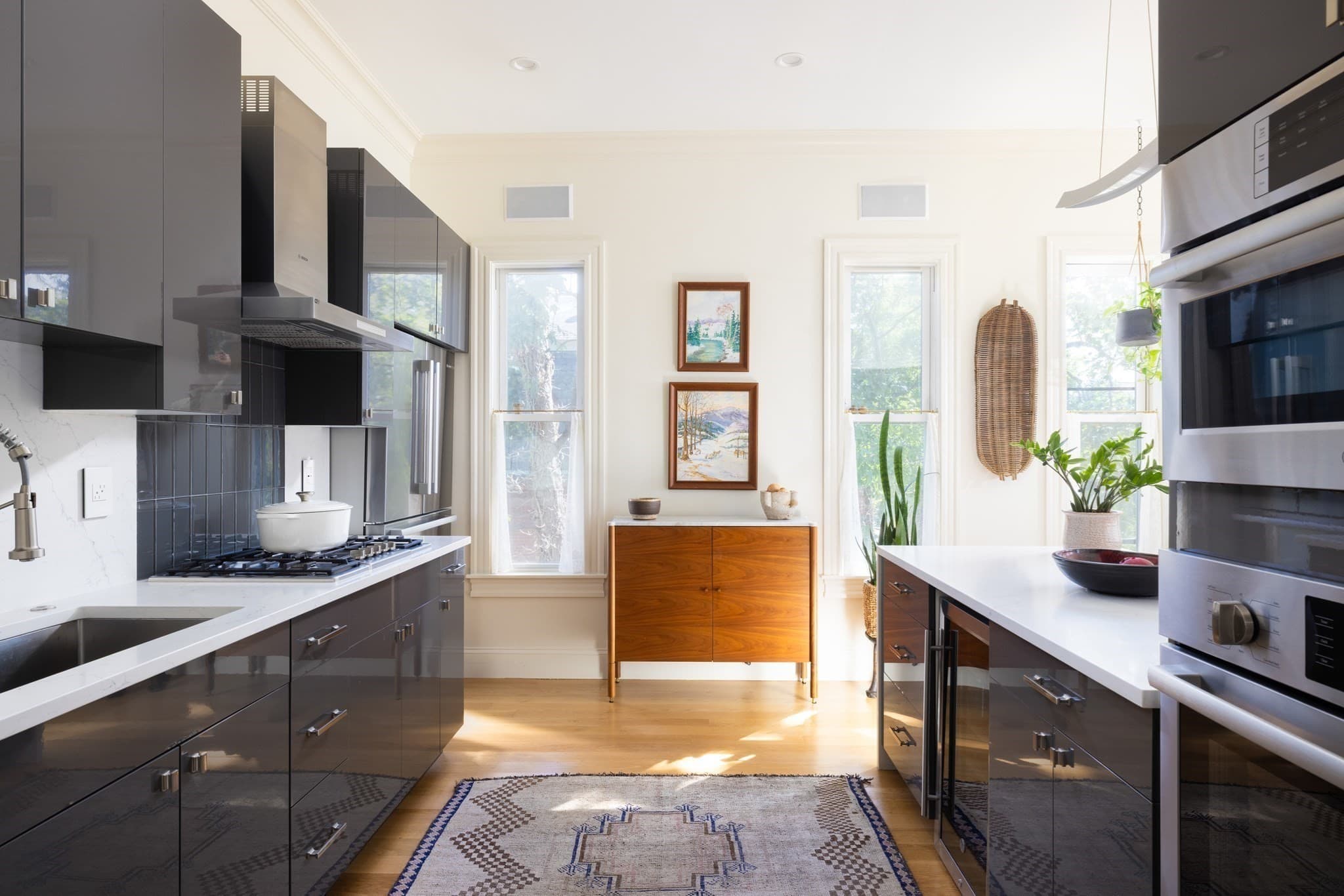 Condominium at 38 Linden St # 4, Brookline MA 02445, Brookline, photo 5 of 13