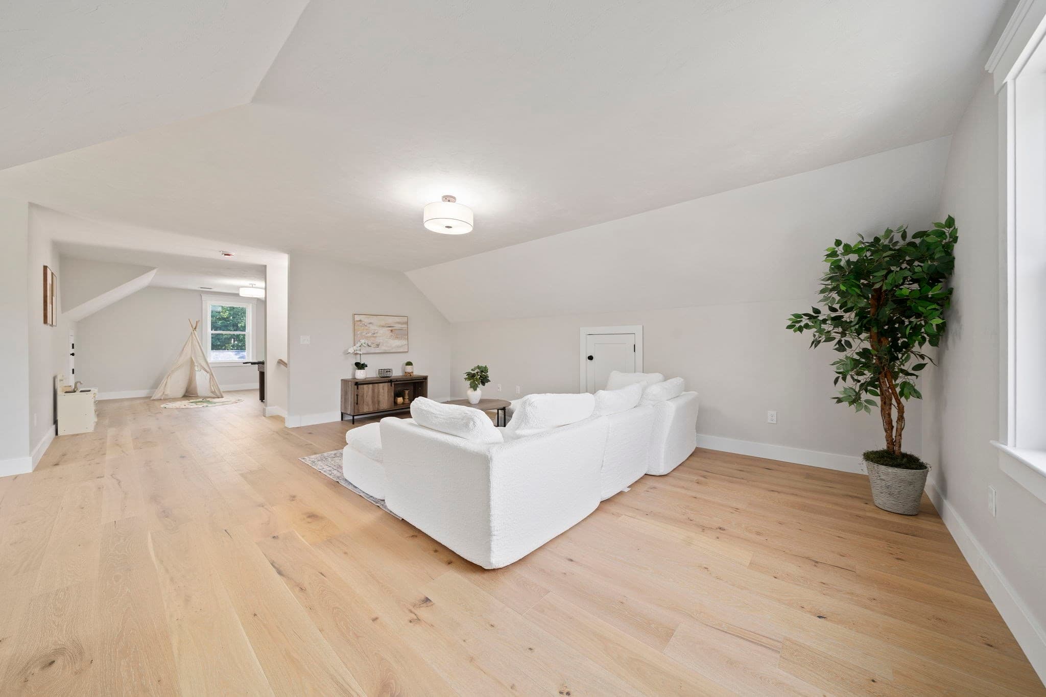 Single Family Residence at 5 Joshua Dr, Easton MA 02375, Easton, photo 40 of 41