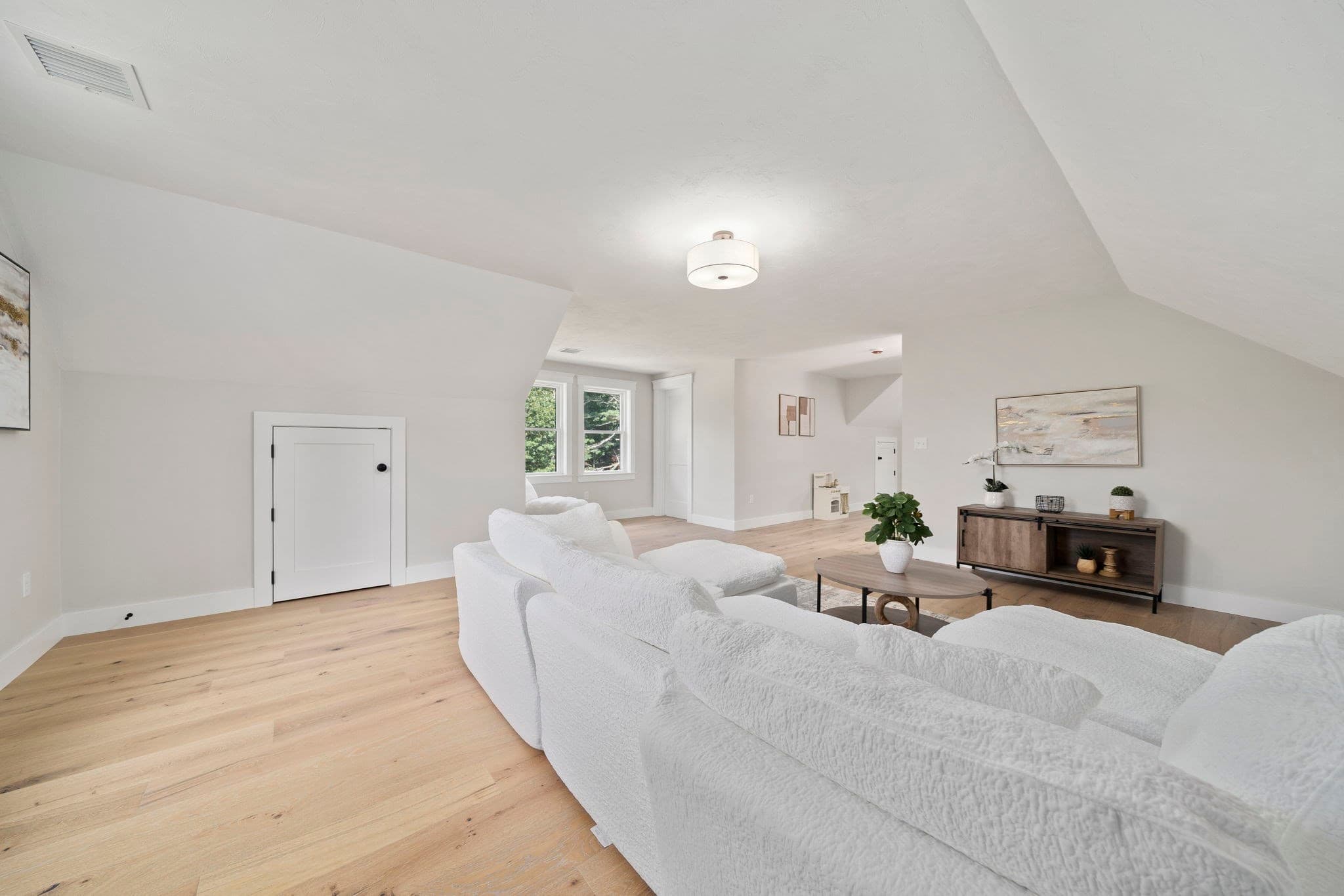 Single Family Residence at 5 Joshua Dr, Easton MA 02375, Easton, photo 39 of 41