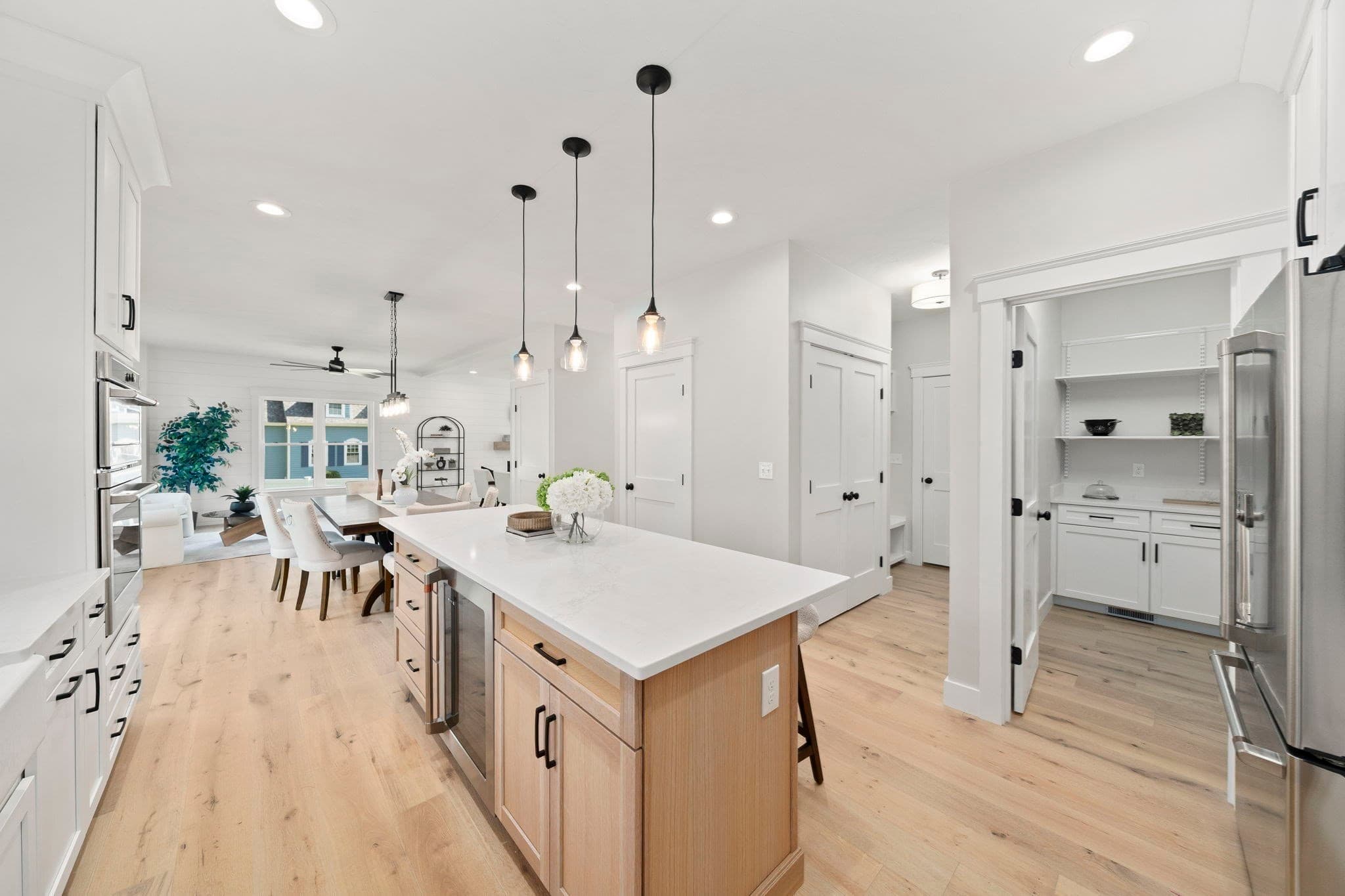 Single Family Residence at 5 Joshua Dr, Easton MA 02375, Easton, photo 8 of 41