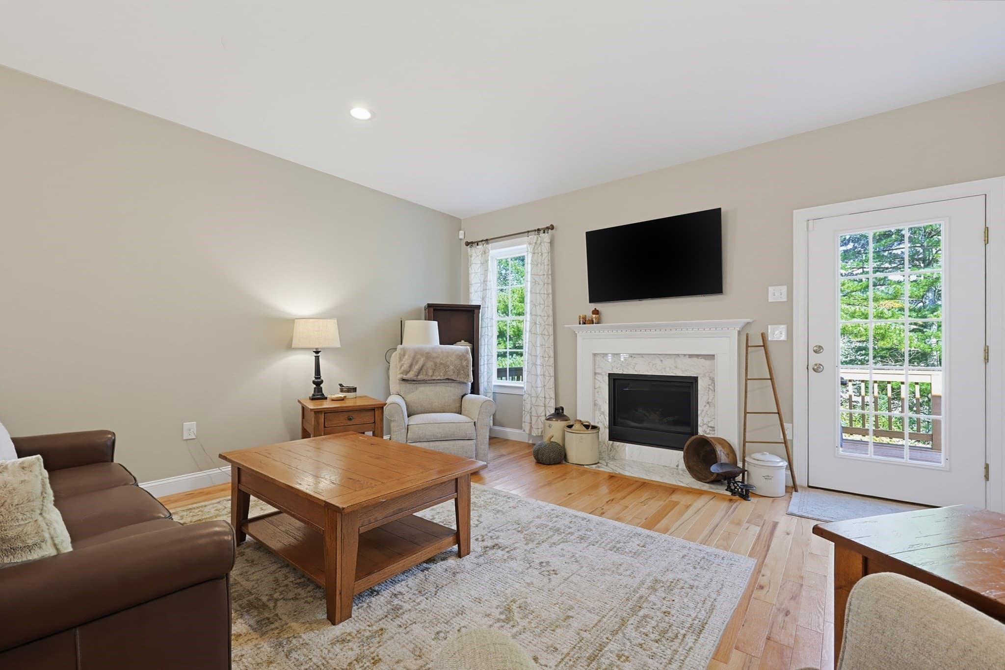 Single Family Residence at 44 Beaver Pond Rd, Milford MA 01757, Milford, photo 10 of 28