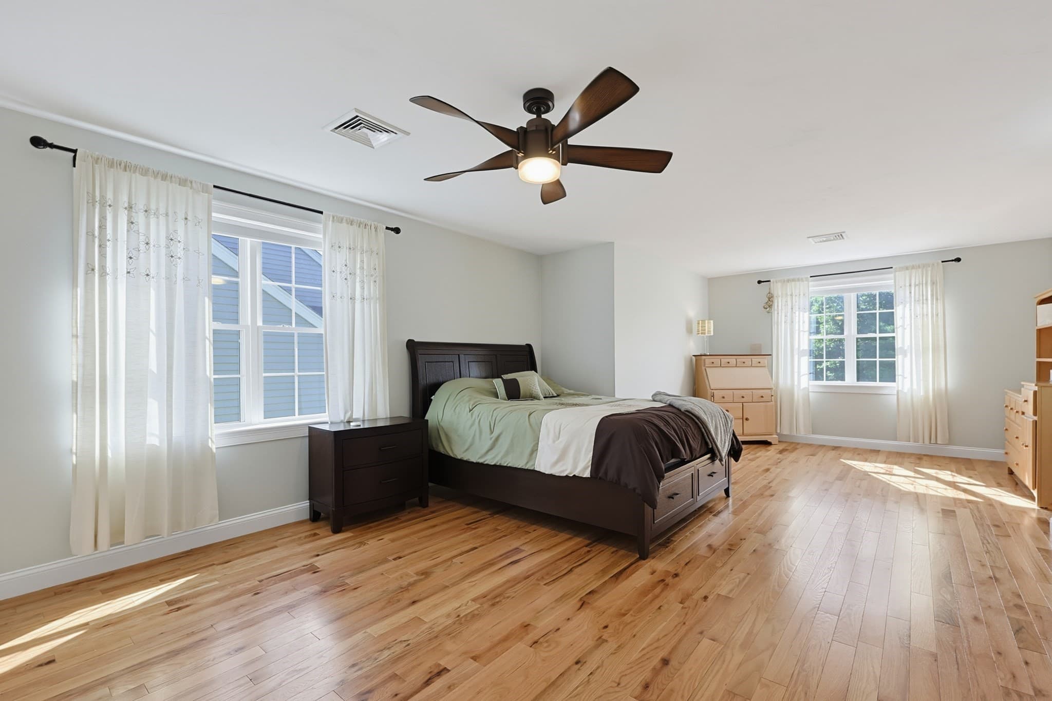 Single Family Residence at 44 Beaver Pond Rd, Milford MA 01757, Milford, photo 19 of 28