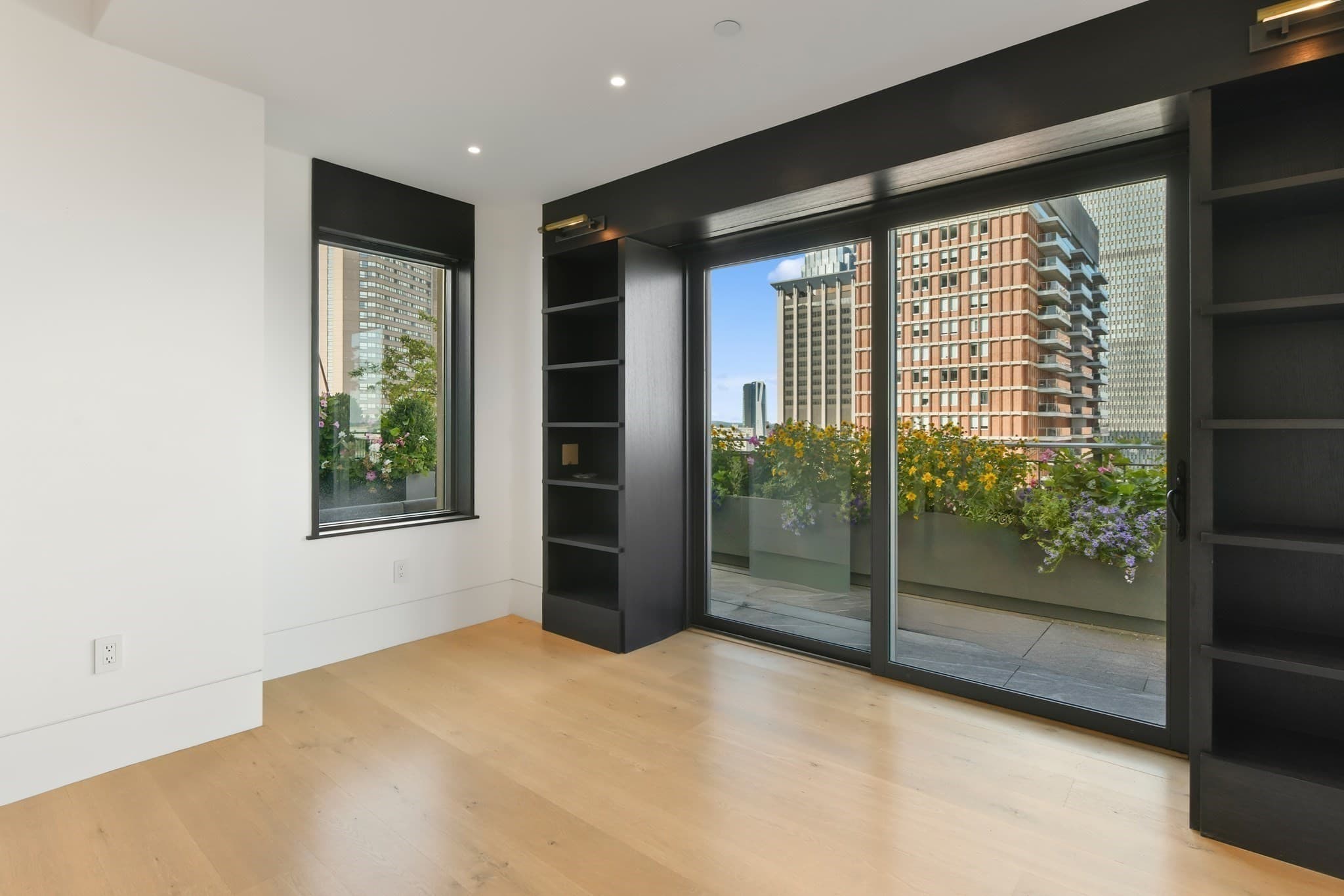 Condominium at 1 Huntington Avenue, Boston MA 02116, Boston, photo 11 of 34
