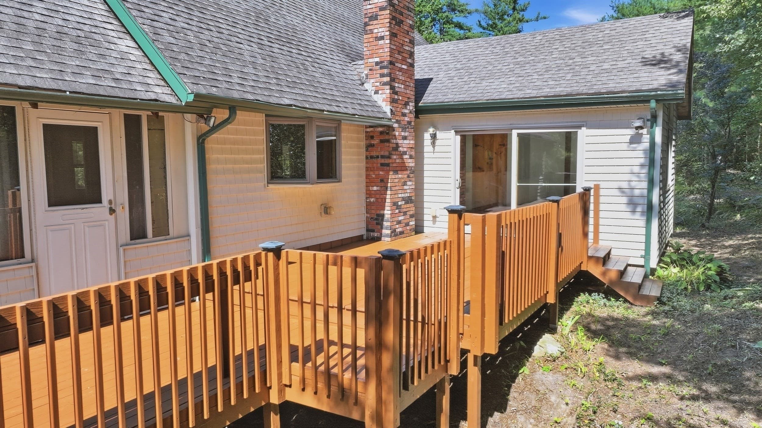 Single Family Residence at 5 Old Farm Cir, Belchertown MA 01007, Belchertown, photo 6 of 42