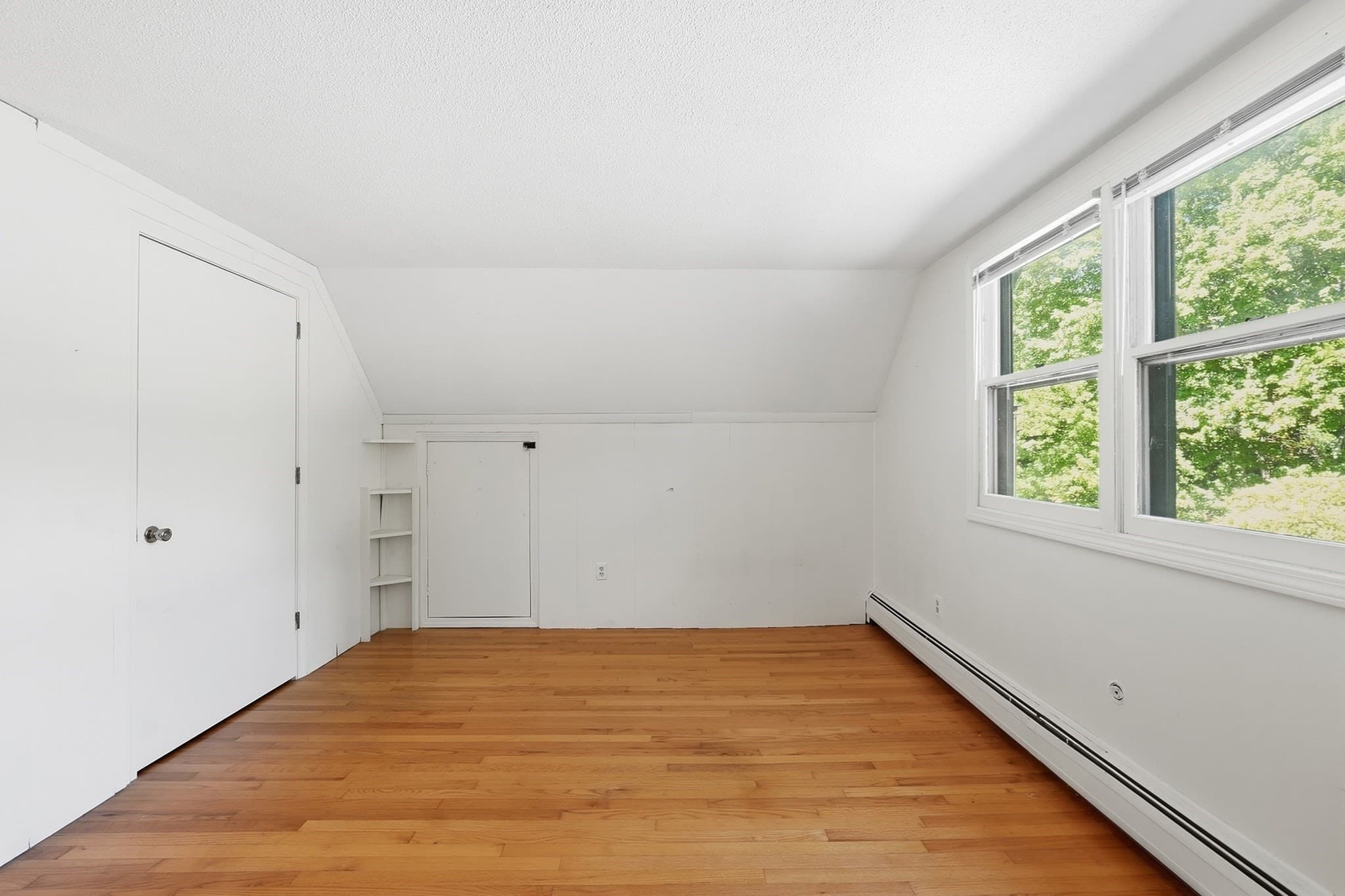 Single Family Residence at 5 Old Farm Cir, Belchertown MA 01007, Belchertown, photo 34 of 42