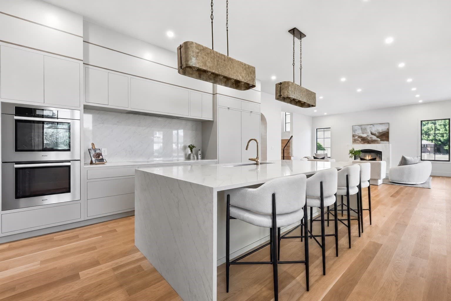 Single Family Residence at 454 Dudley Rd, Newton MA 02459, Newton, photo 6 of 38