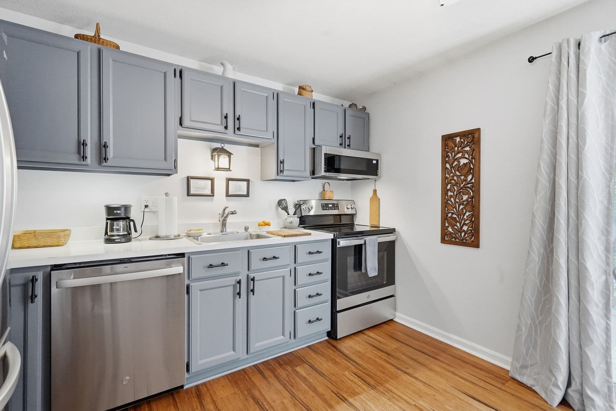 Condominium at 266 Grove St # 2, Northampton MA 01060, Northampton, photo 11 of 37