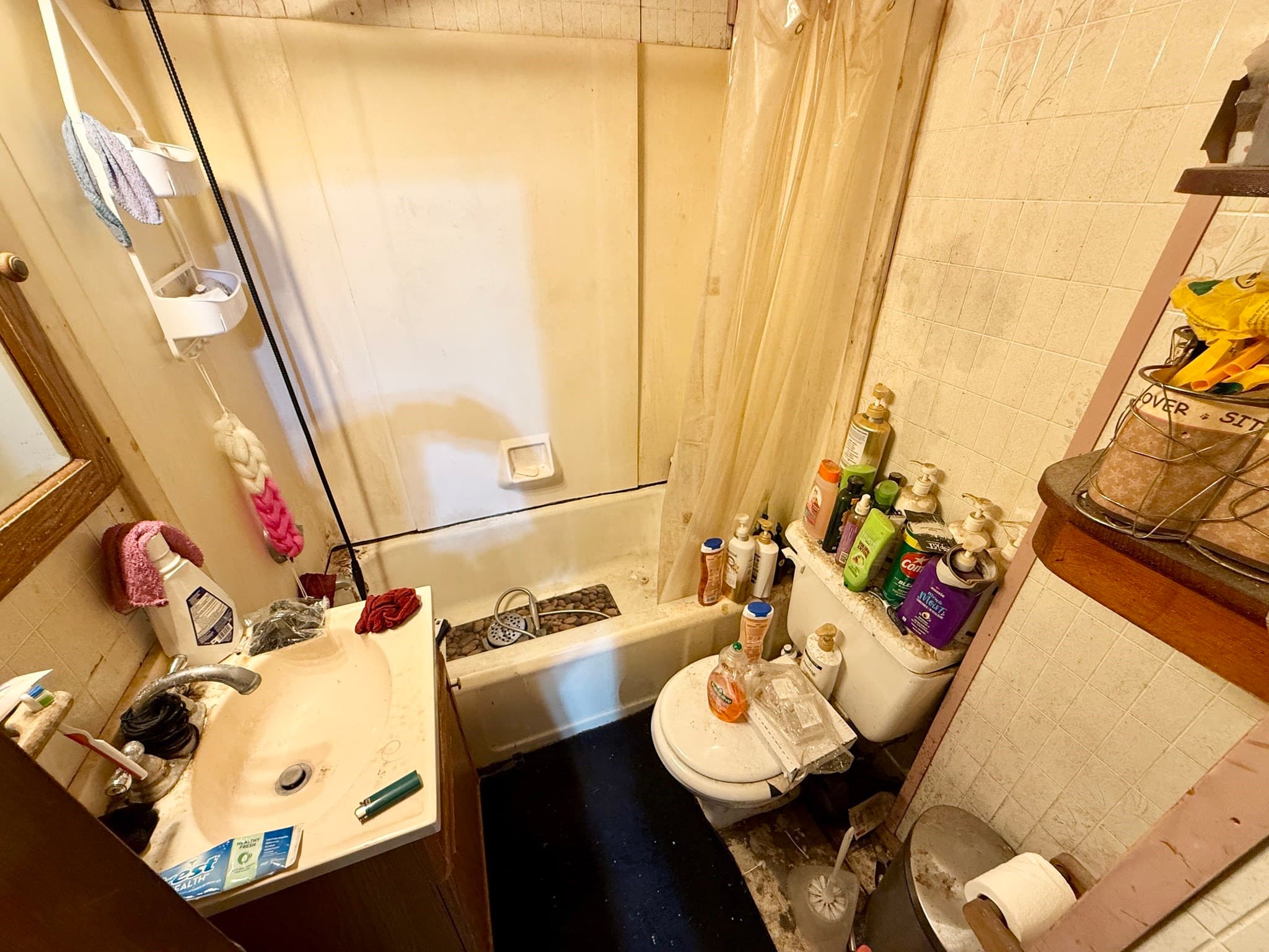 Single Family Residence at 20 Bridge St, Russell MA 01097, photo 22 of 23