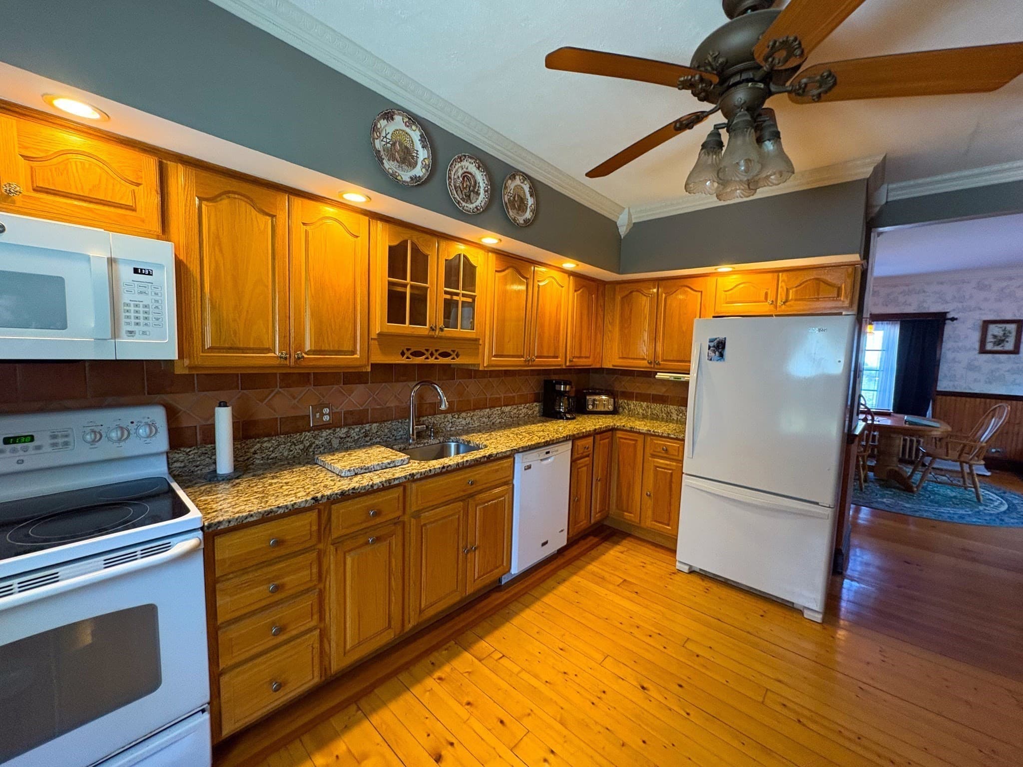 Single Family Residence at 56 S Worcester St, Norton MA 02766, Norton, photo 11 of 37
