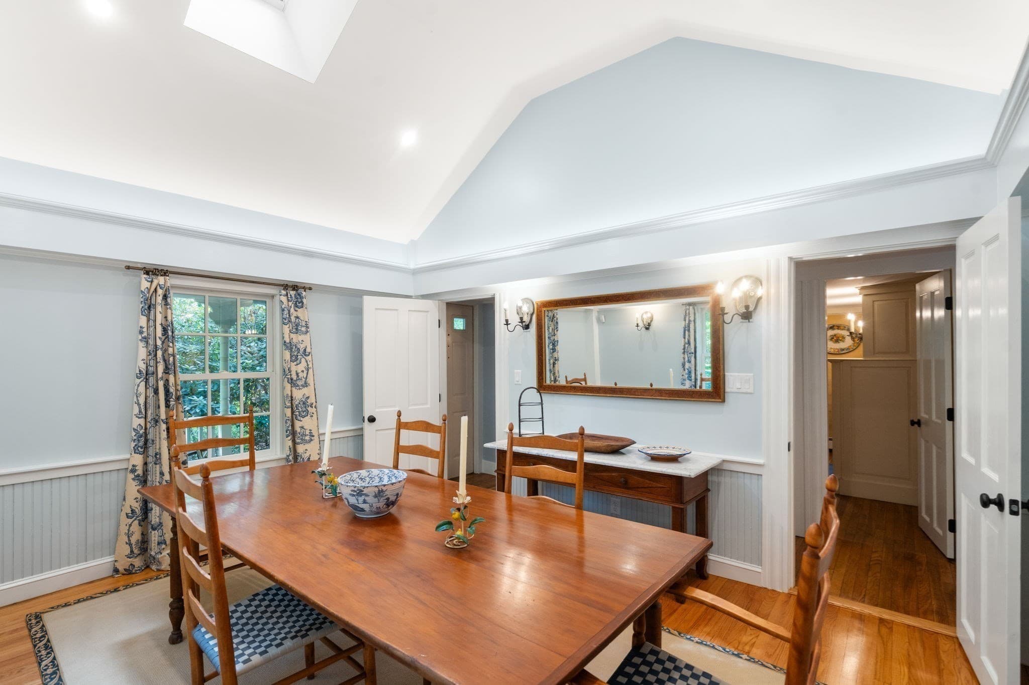 Single Family Residence at 270 Concord Rd, Lincoln MA 01773, Lincoln, photo 11 of 42
