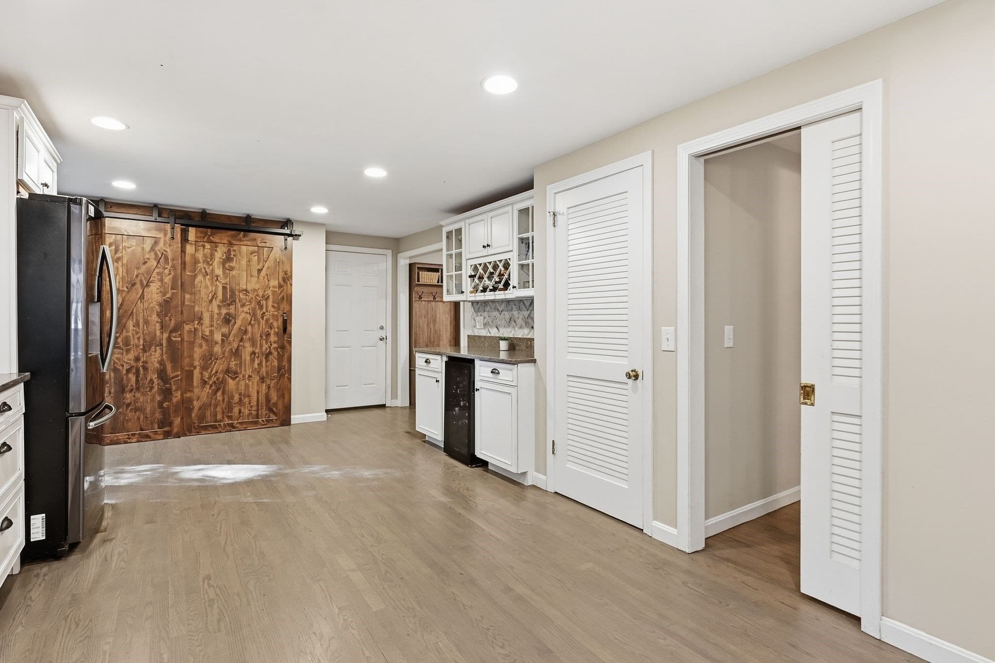Single Family Residence at 218 Heatherstone Rd, Amherst MA 01002, Amherst, photo 16 of 42