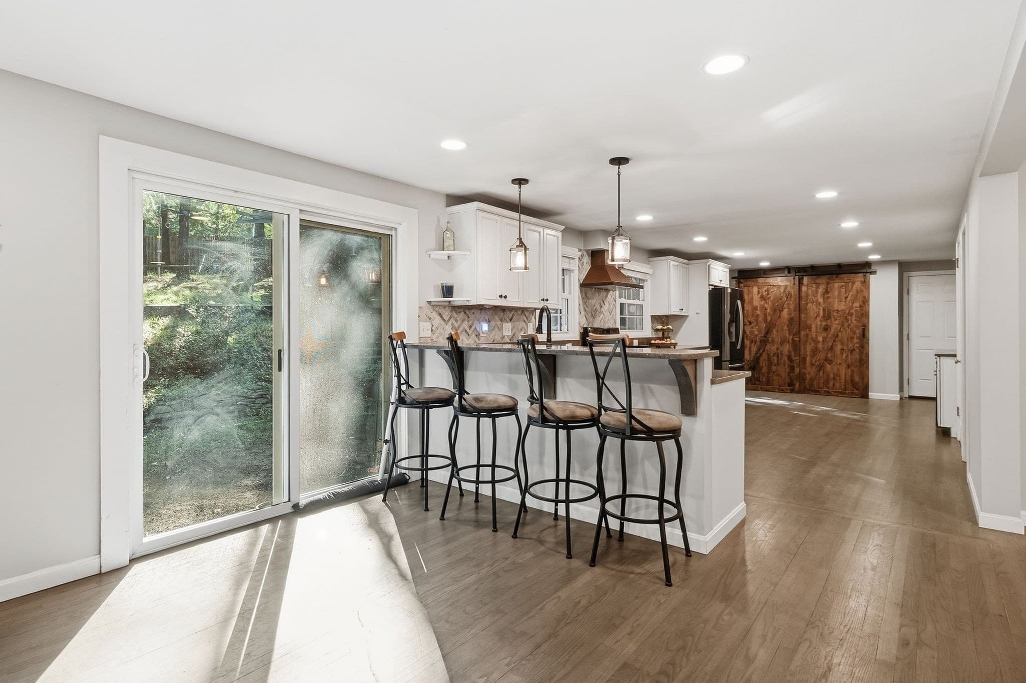 Single Family Residence at 218 Heatherstone Rd, Amherst MA 01002, Amherst, photo 10 of 42