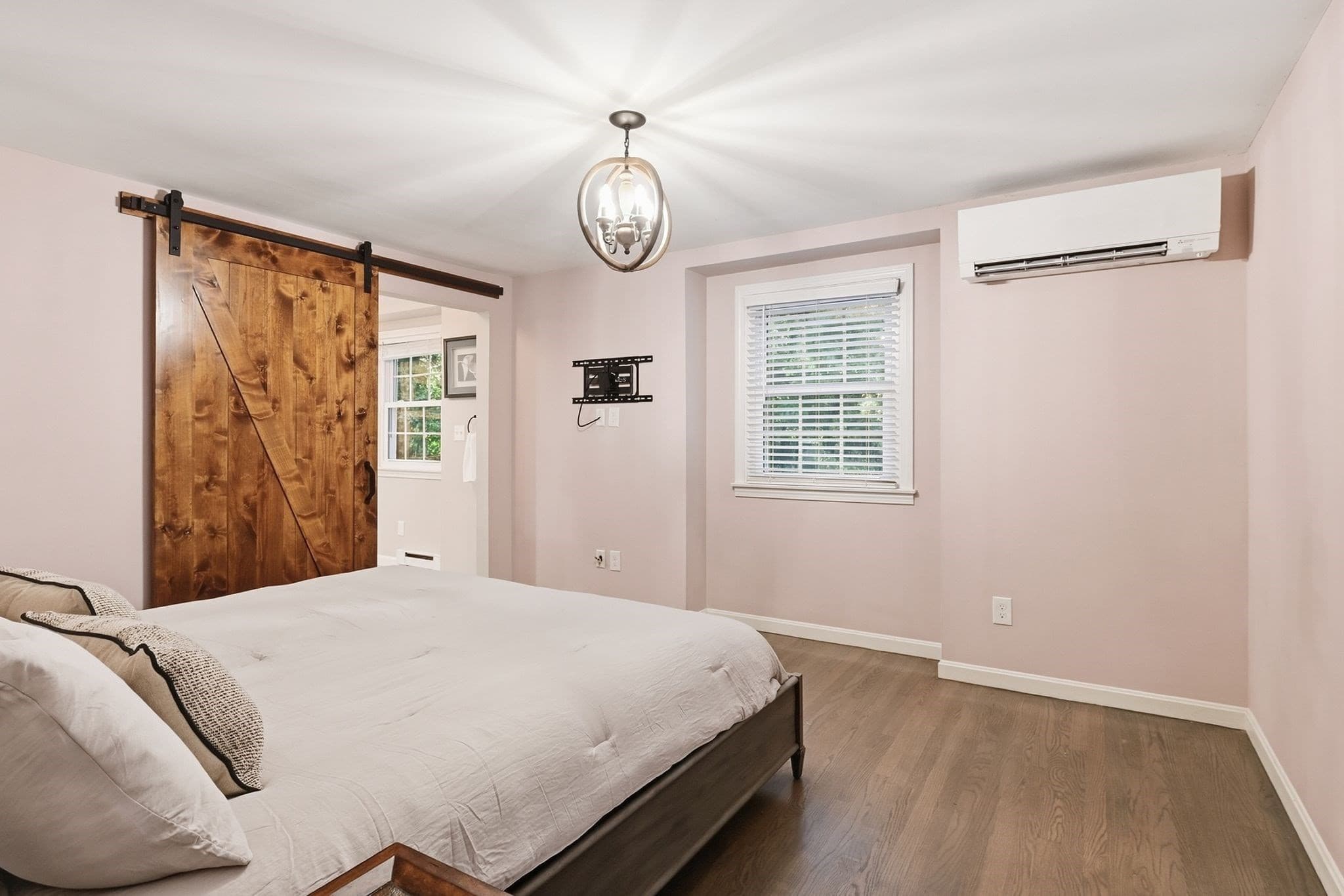 Single Family Residence at 218 Heatherstone Rd, Amherst MA 01002, Amherst, photo 21 of 42