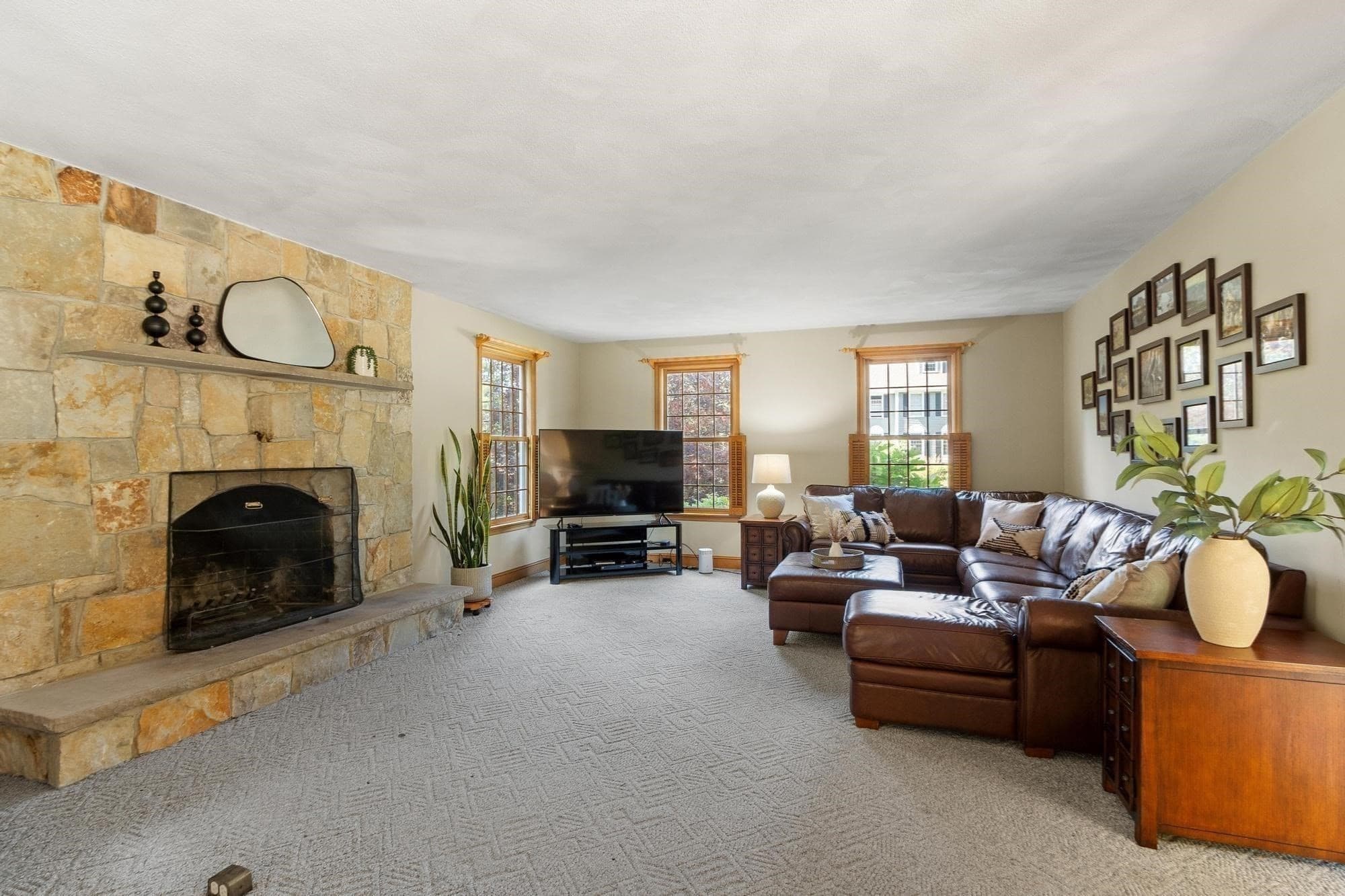Single Family Residence at 282 Blue Ridge Rd, North Andover MA 01845, North Andover, photo 12 of 42