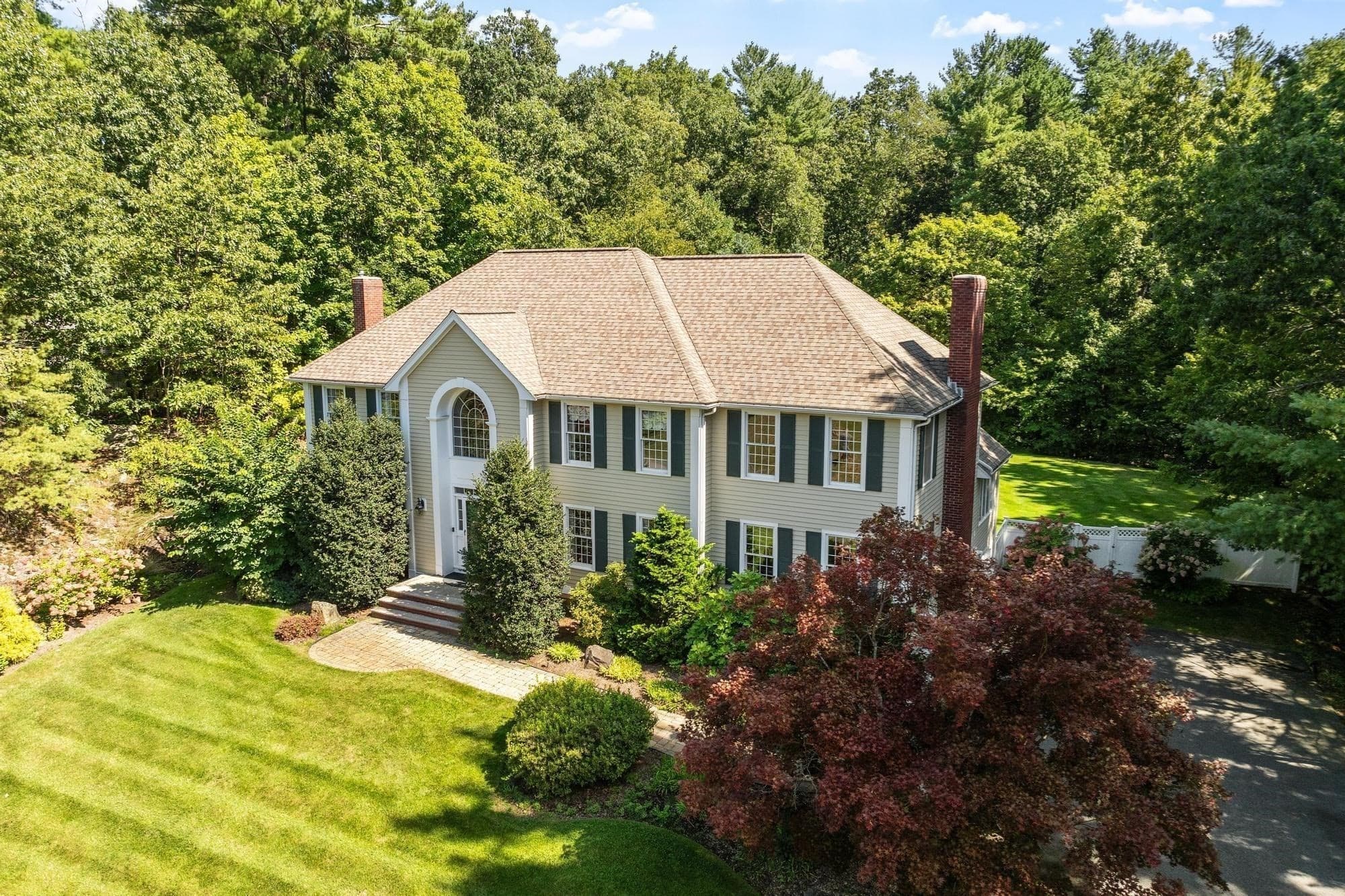 282 Blue Ridge Rd, North Andover MA 01845