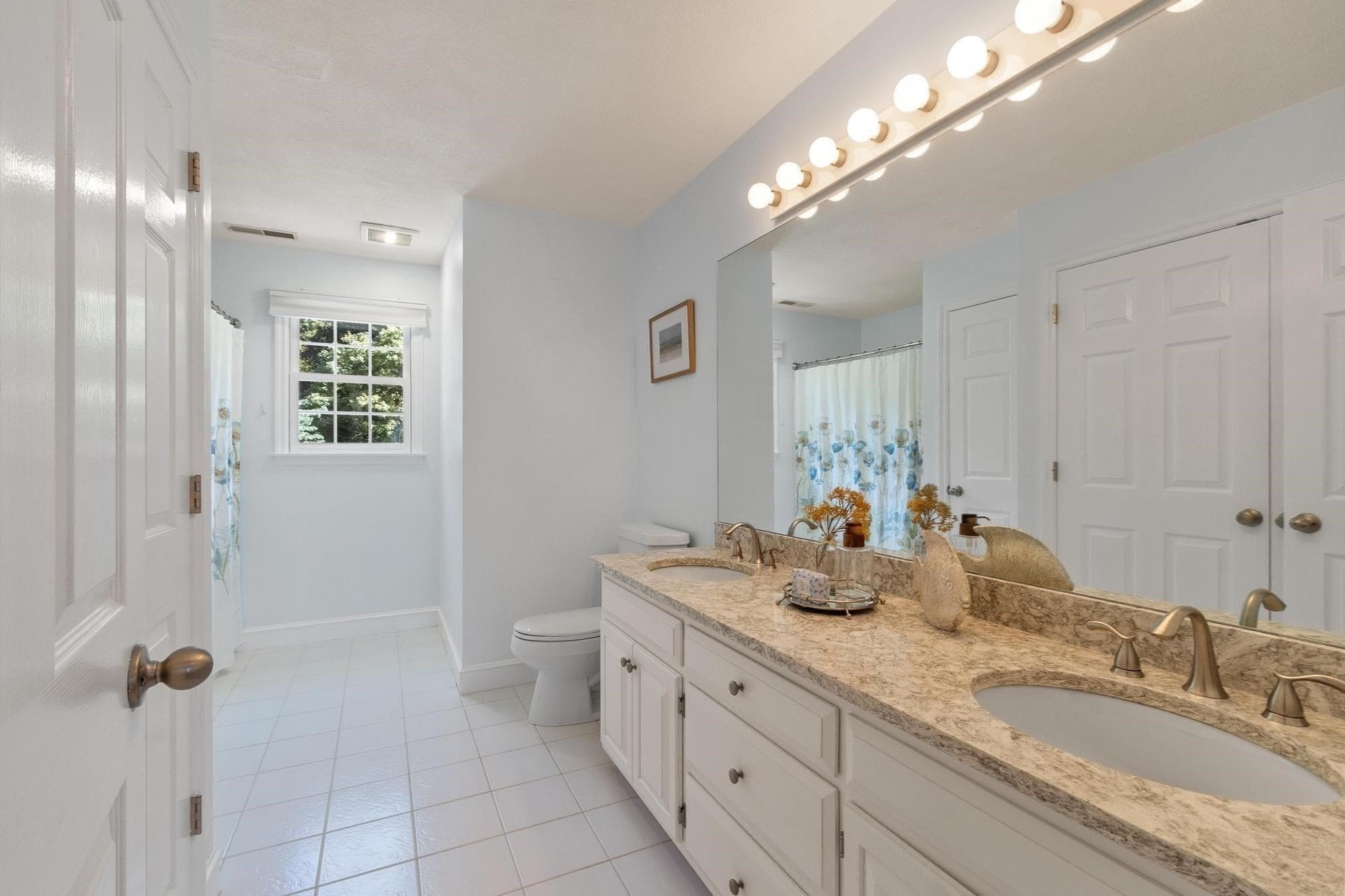 Single Family Residence at 282 Blue Ridge Rd, North Andover MA 01845, North Andover, photo 30 of 42