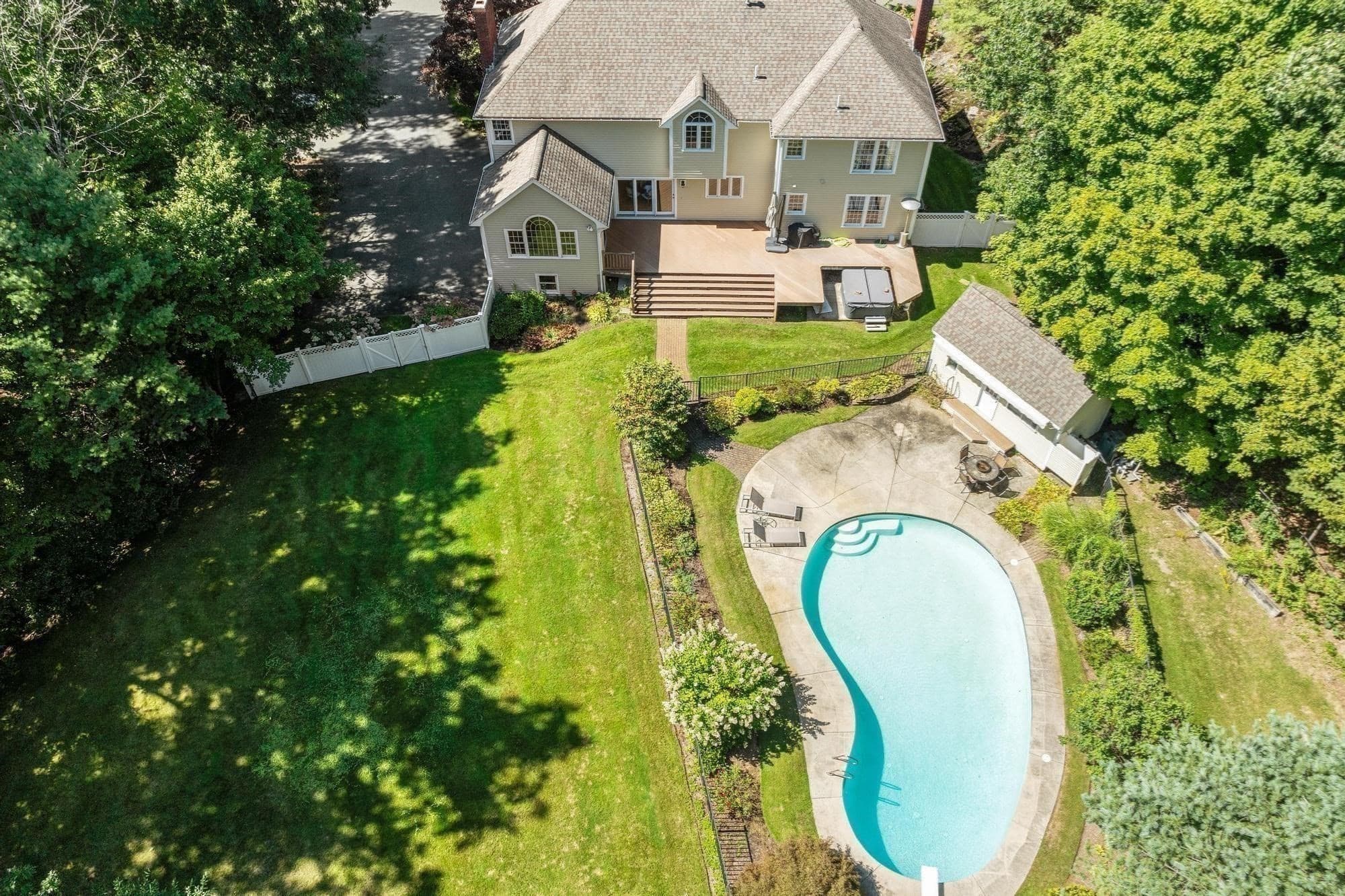Single Family Residence at 282 Blue Ridge Rd, North Andover MA 01845, North Andover, photo 33 of 42