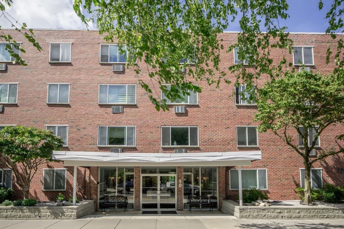 50 Green St # 207, Brookline MA 02446