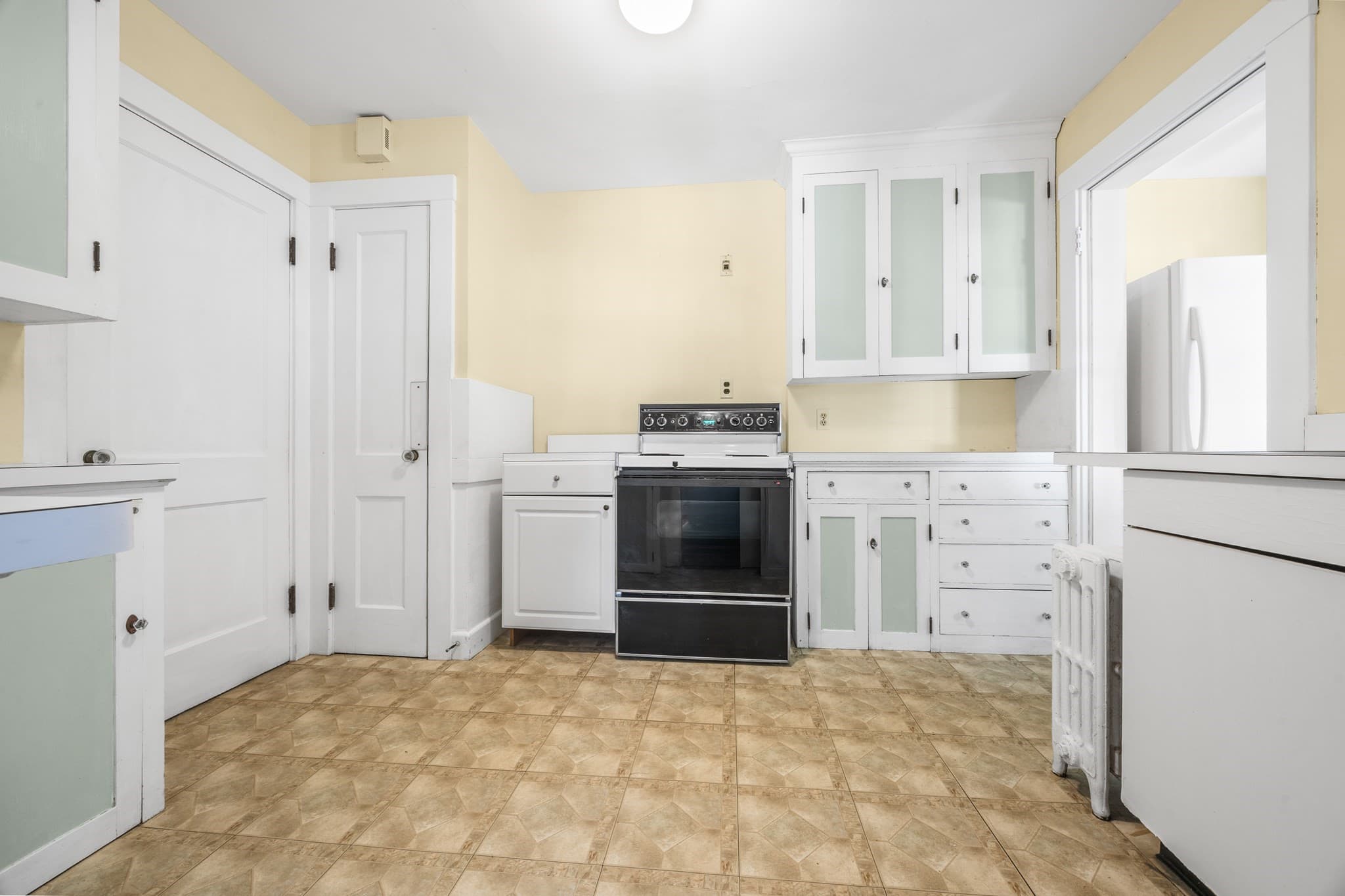 Single Family Residence at 525 Lynn Fells Parkway, Melrose MA 02176, Melrose, photo 14 of 30