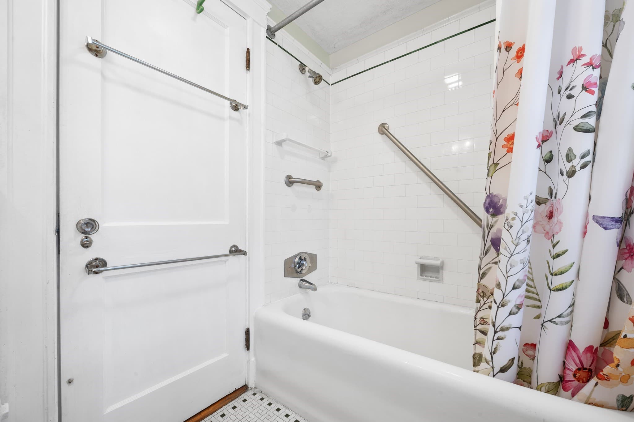 Single Family Residence at 525 Lynn Fells Parkway, Melrose MA 02176, Melrose, photo 29 of 30