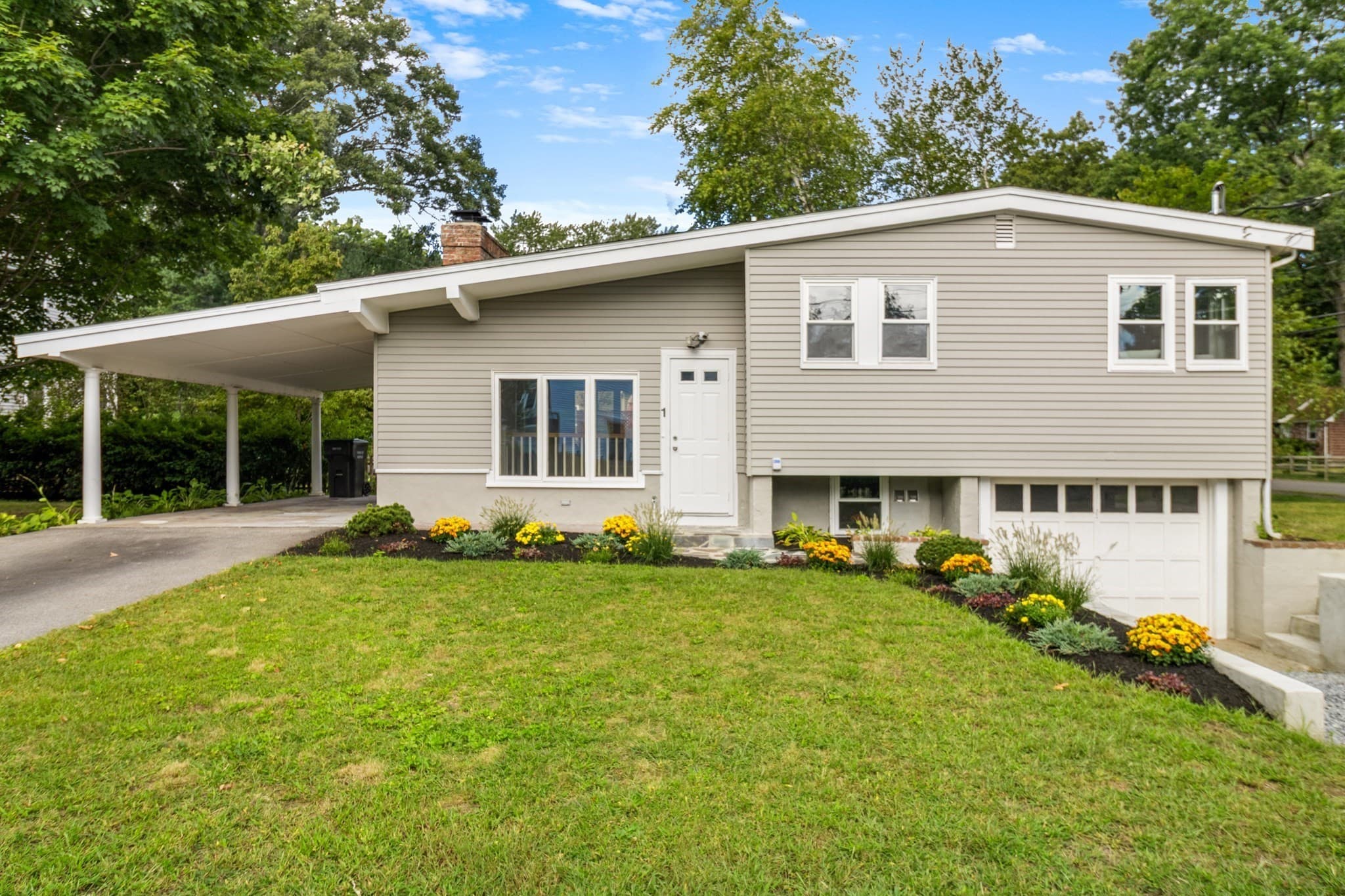 1 Fern St, Natick MA 01760