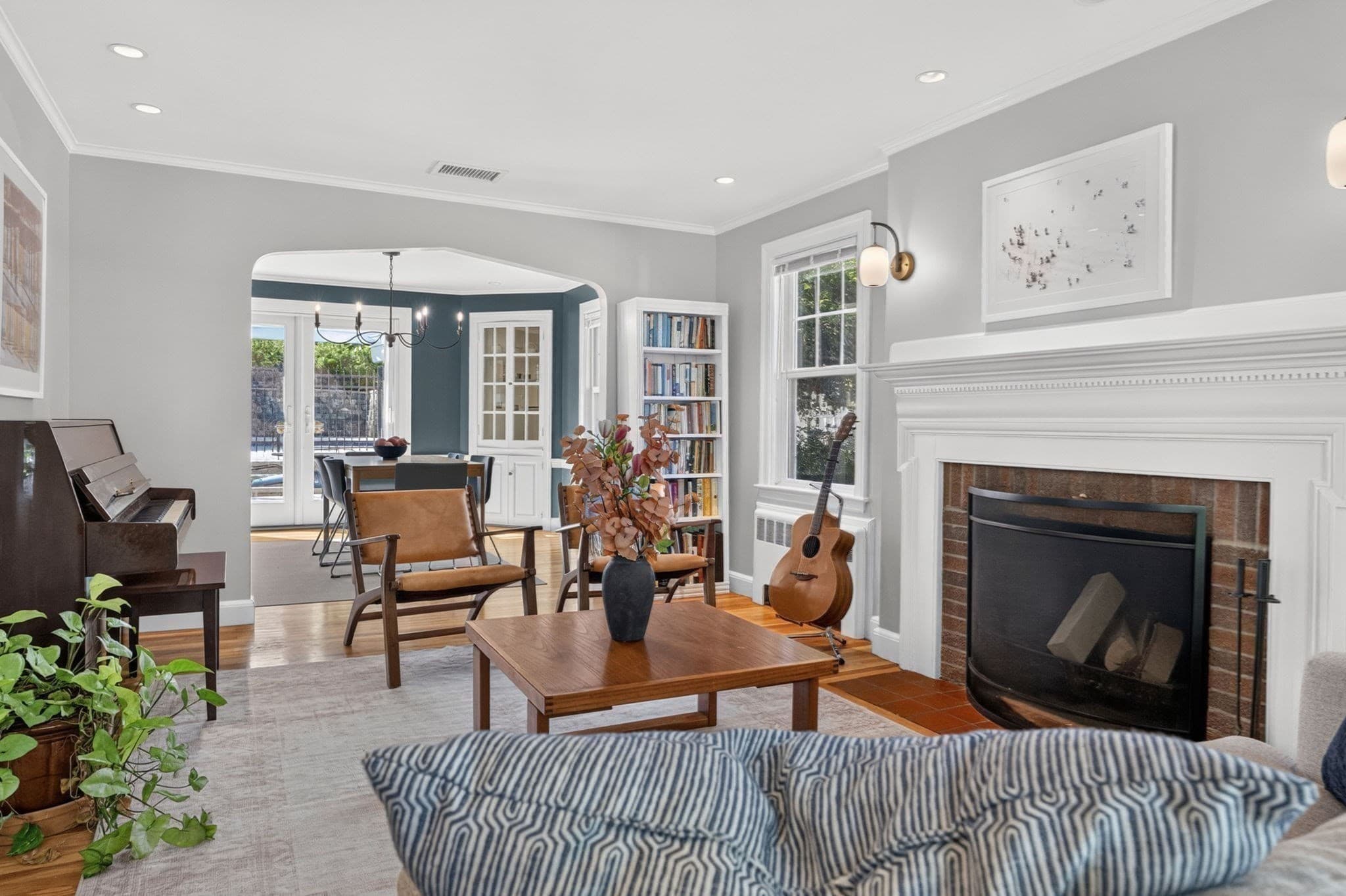 Single Family Residence at 70 Westchester Rd, Boston MA 02130, Boston, photo 3 of 38