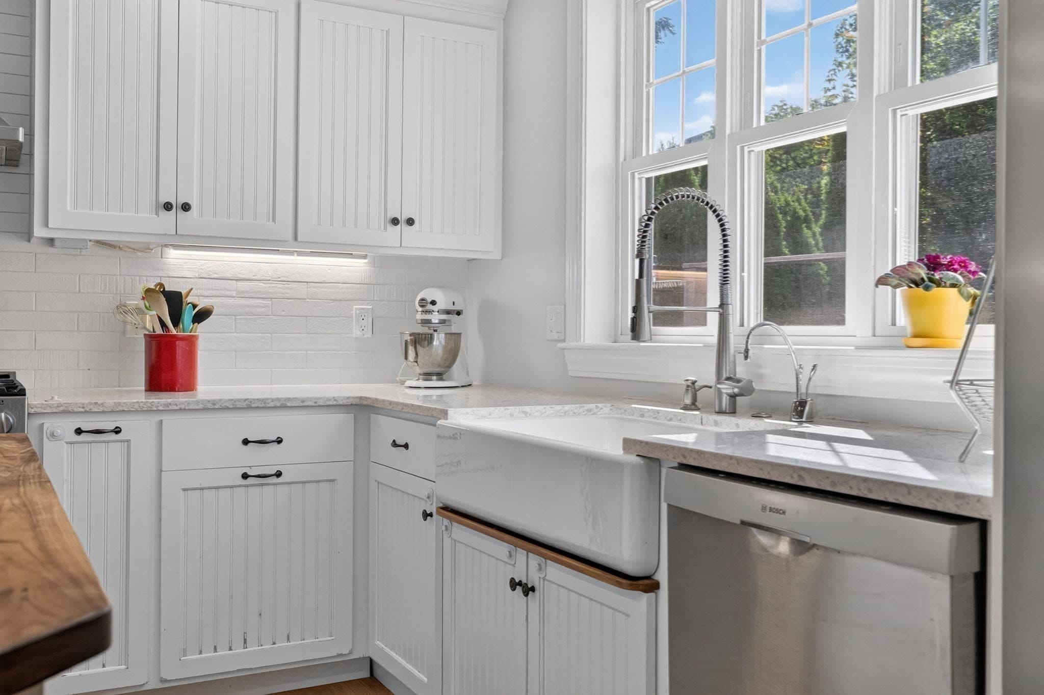 Single Family Residence at 70 Westchester Rd, Boston MA 02130, Boston, photo 9 of 38