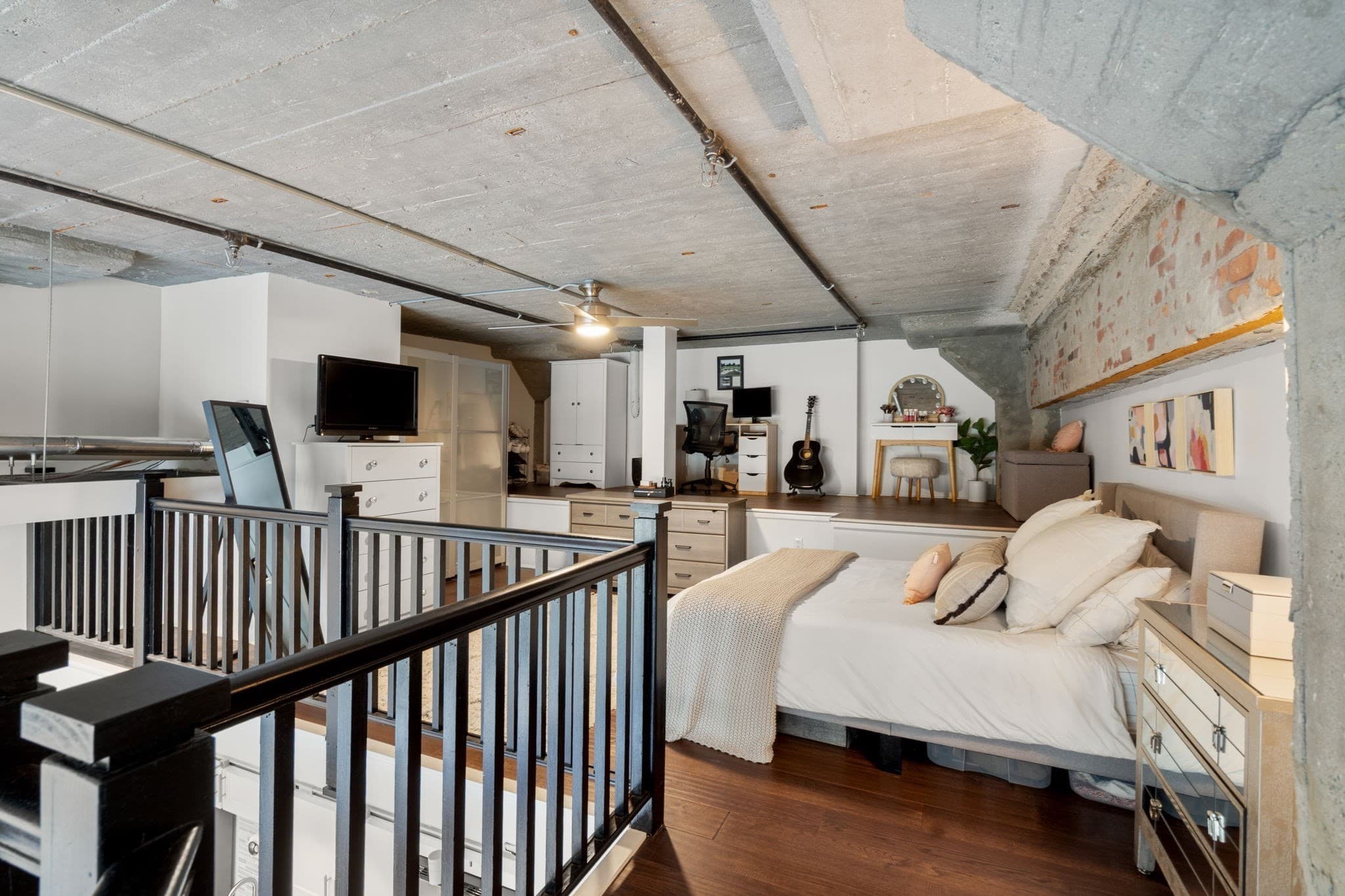 Condominium at 156 Porter St # 327, Boston MA 02128, Boston, photo 13 of 20