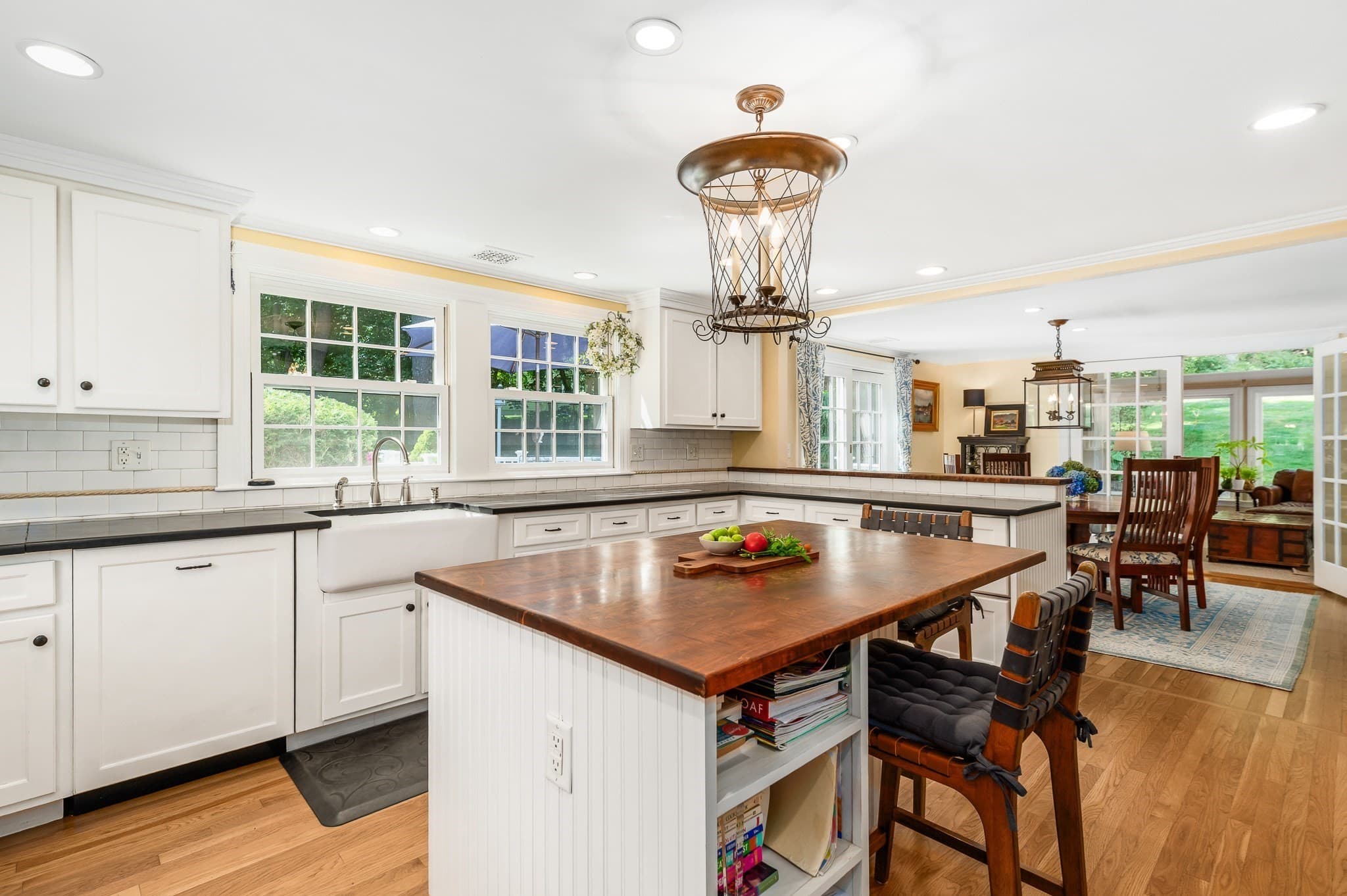 Single Family Residence at 10 Burnham Road, Wenham MA 01984, Wenham, photo 5 of 40