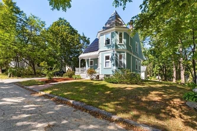 58 Church St, Chelmsford MA 01863