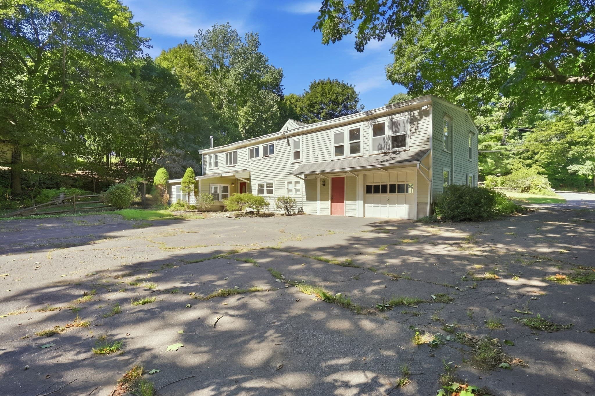 3 Family at 42 Jabish St, Belchertown MA 01007, photo 39 of 42