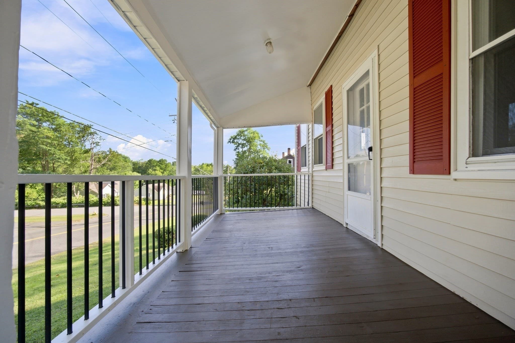 Single Family Residence at 188 Breckenridge St, Palmer MA 01069, Palmer, photo 2 of 35