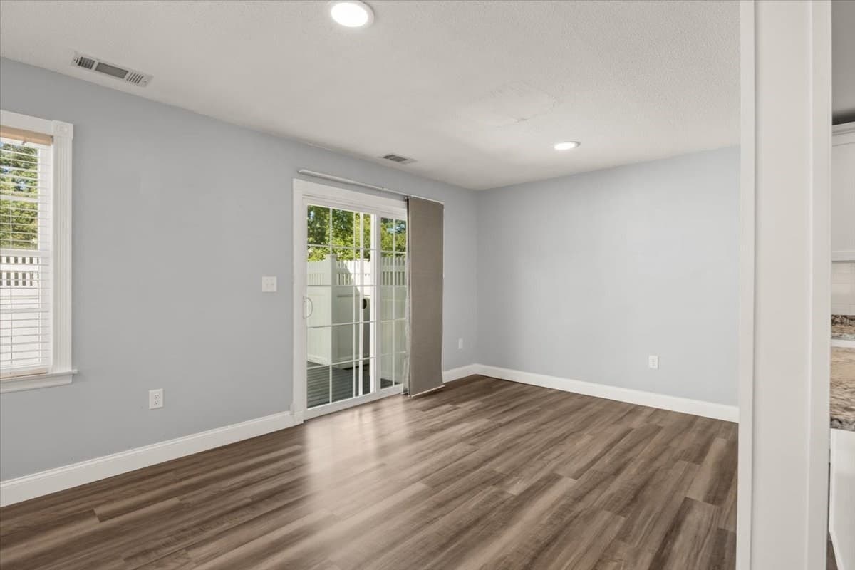 Condominium at 125 Highland St # 306, Taunton MA 02780, Taunton, photo 16 of 40