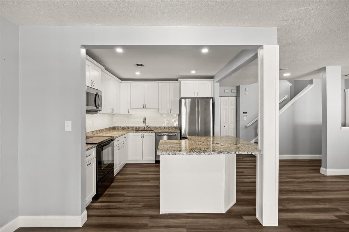 Condominium at 125 Highland St # 306, Taunton MA 02780, Taunton, photo 18 of 40