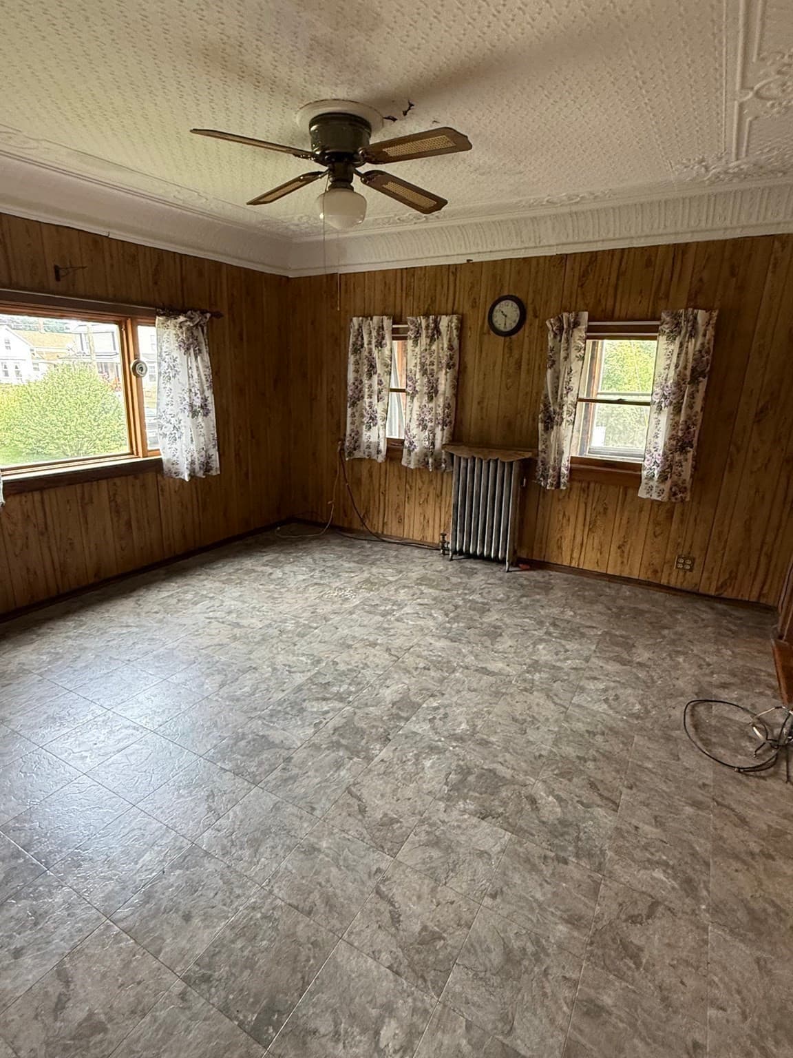 Single Family Residence at 2 Gunn St, Erving MA 01344, photo 9 of 27