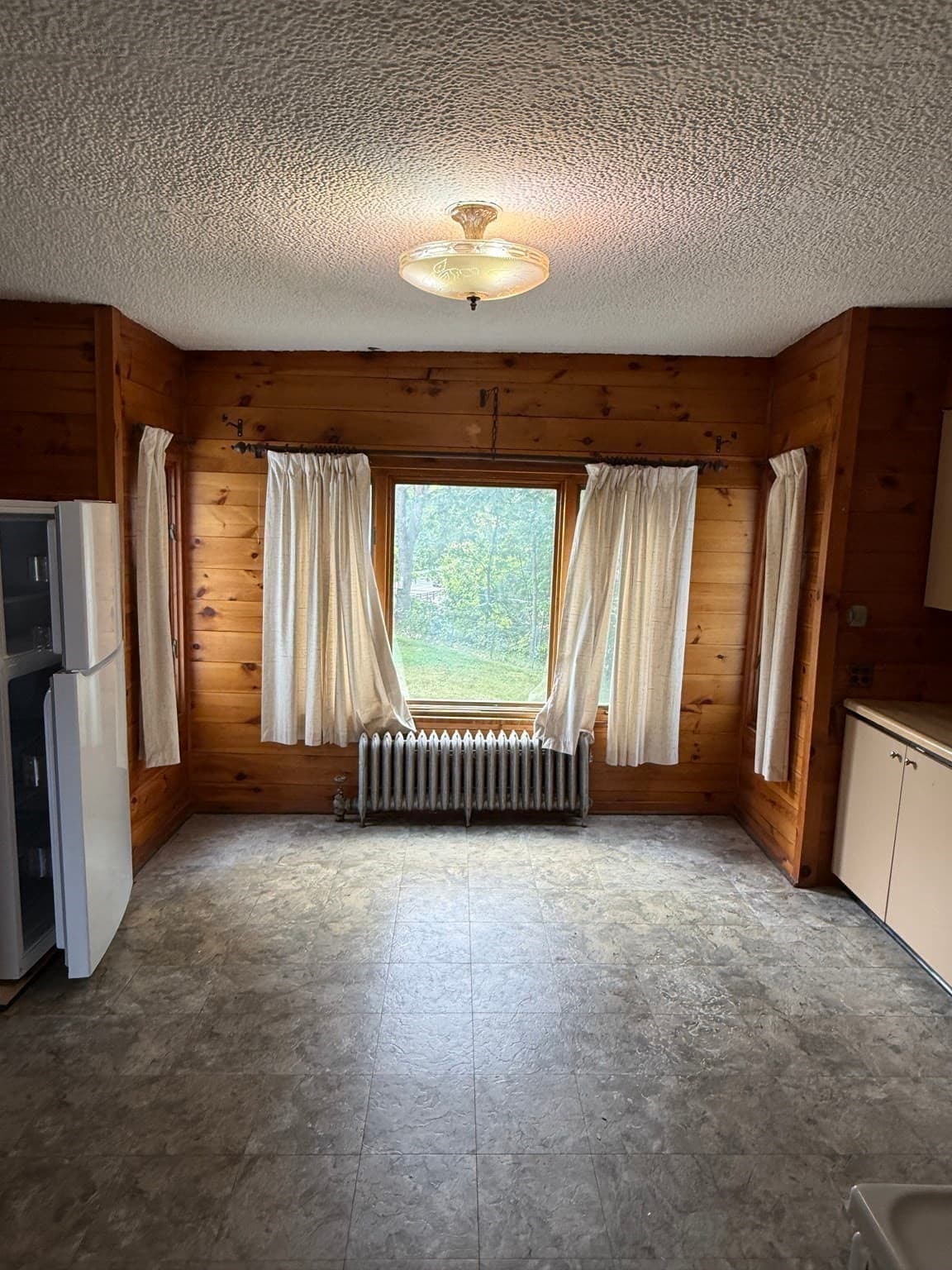Single Family Residence at 2 Gunn St, Erving MA 01344, photo 8 of 27