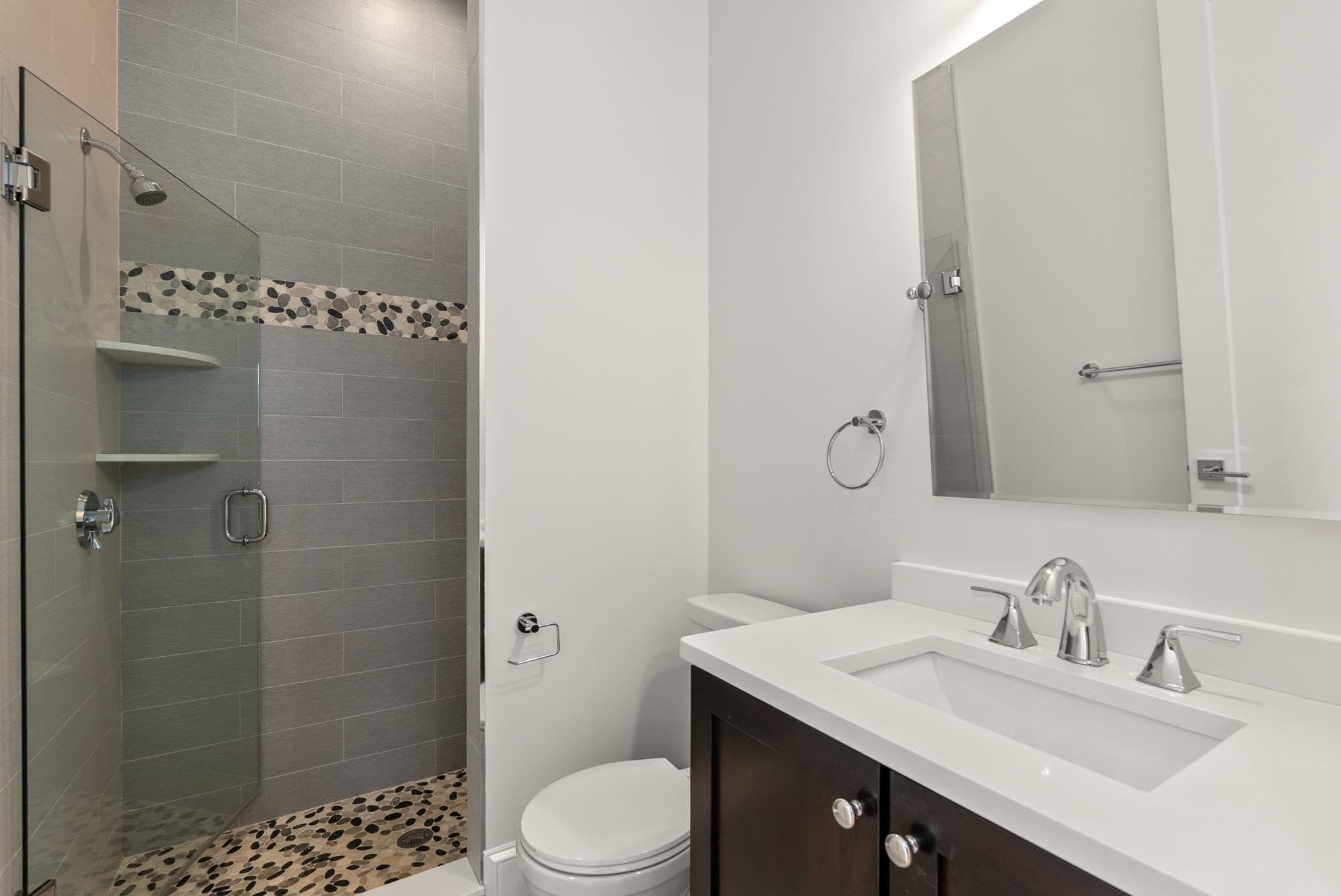 Condominium at 482 E Fourth Street # 4, Boston MA 02127, Boston, photo 9 of 25
