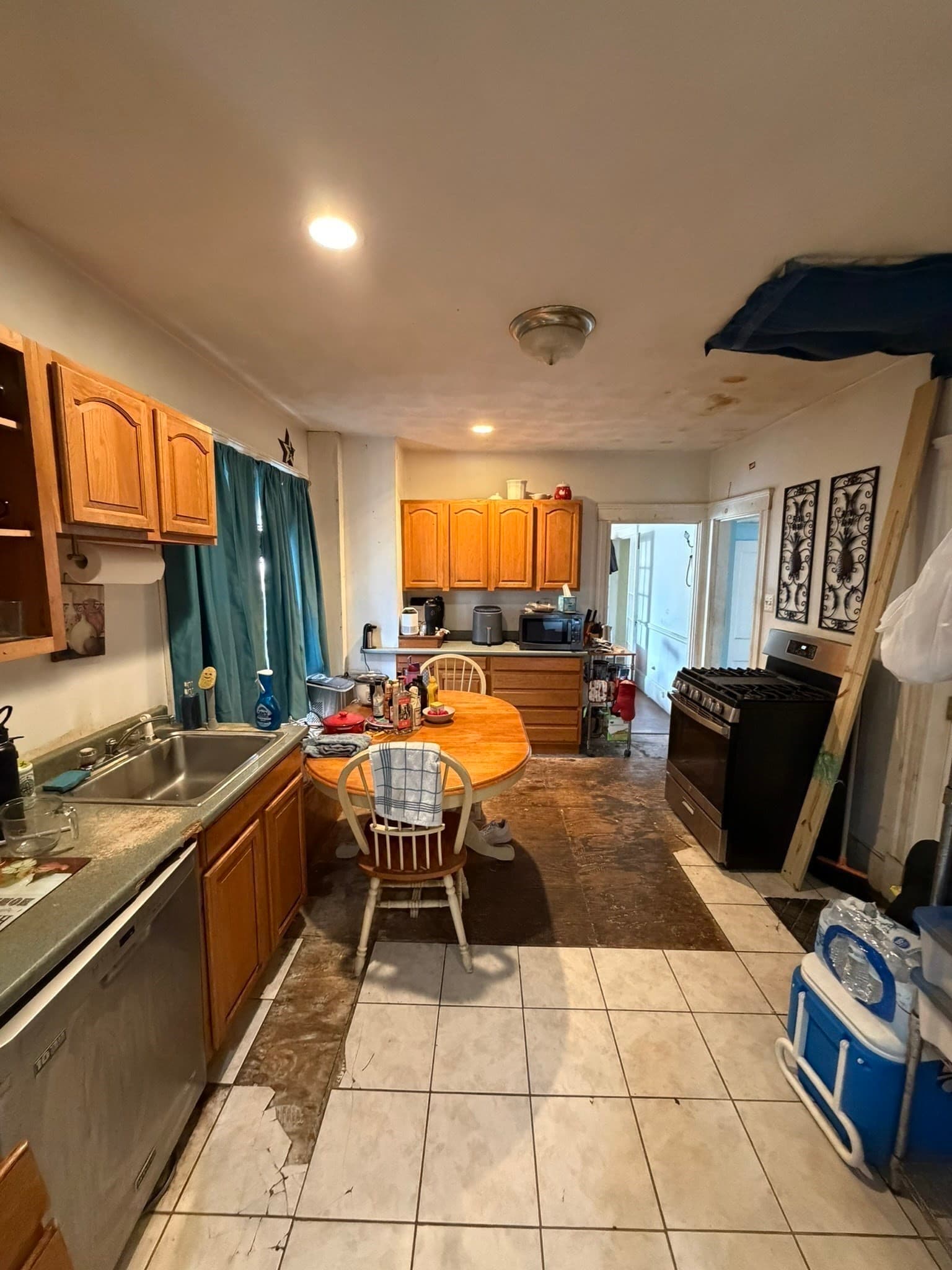 Single Family Residence at 9 Audubon Park, Lynn MA 01902, Lynn, photo 2 of 22