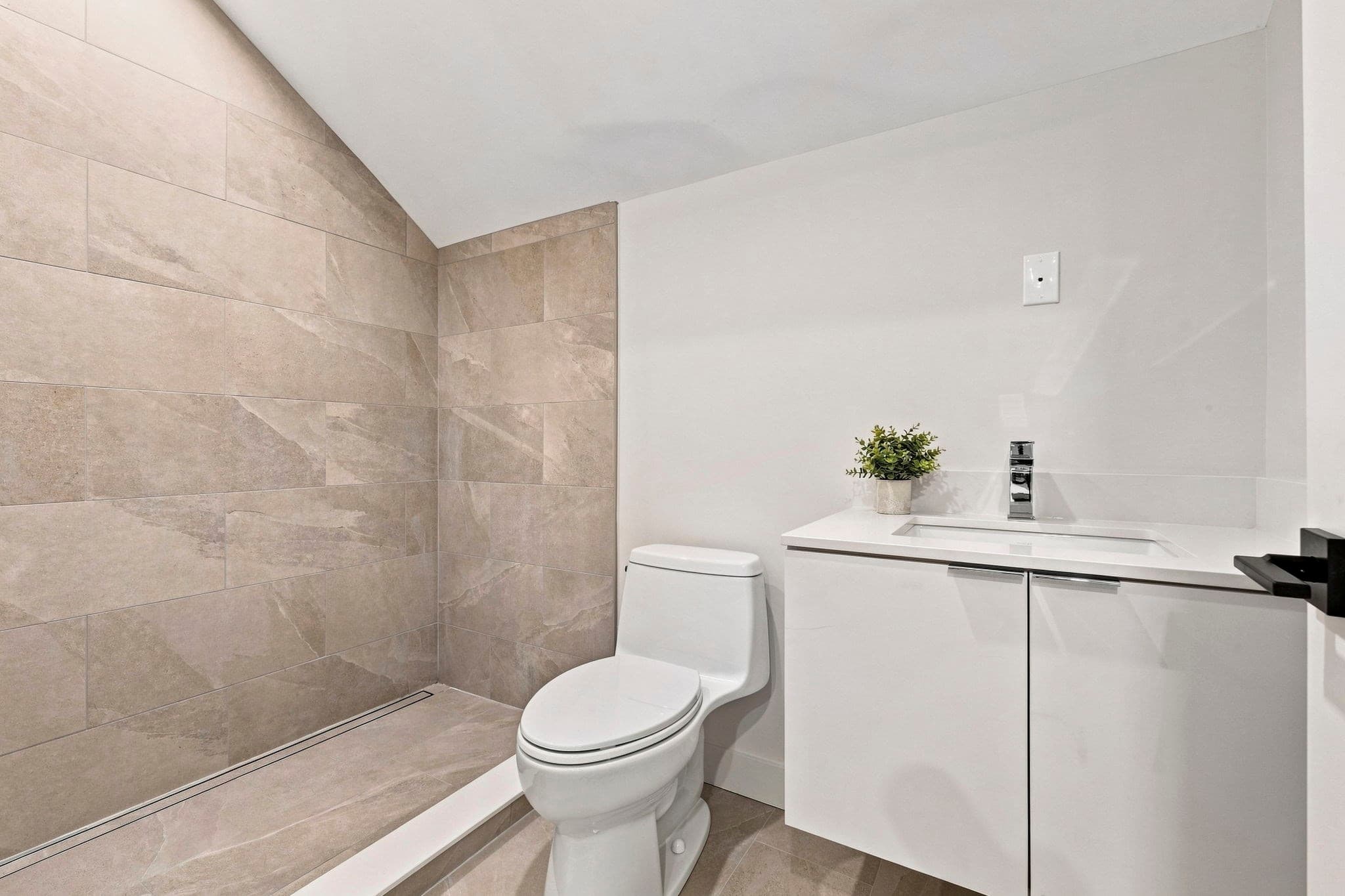 Condominium at 200 Belmont Street # 1, Watertown MA 02472, Watertown, photo 19 of 24